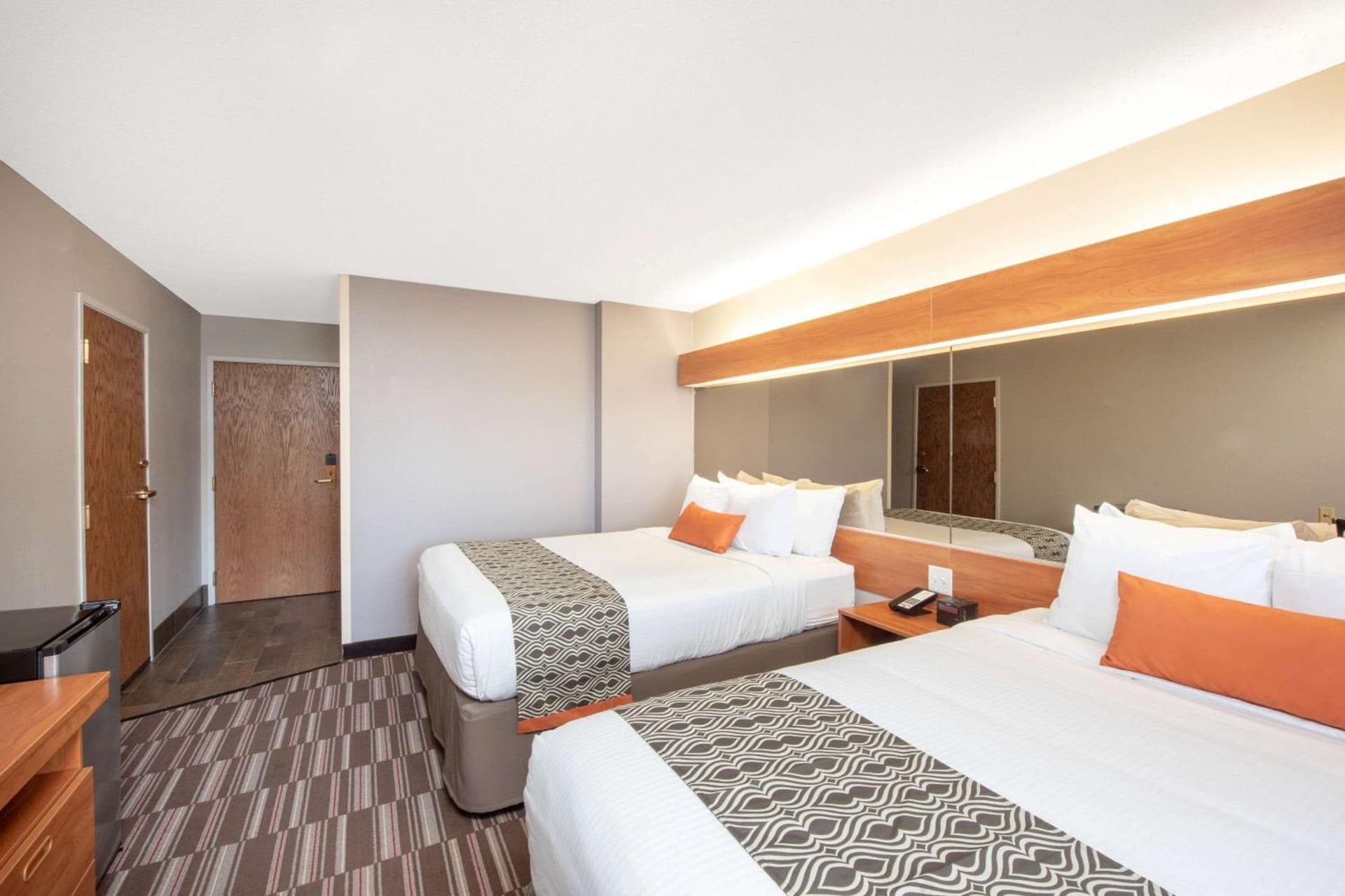 Microtel Inn & Suites by Wyndham Springfield gallery photo in Springfield, IL — image 54