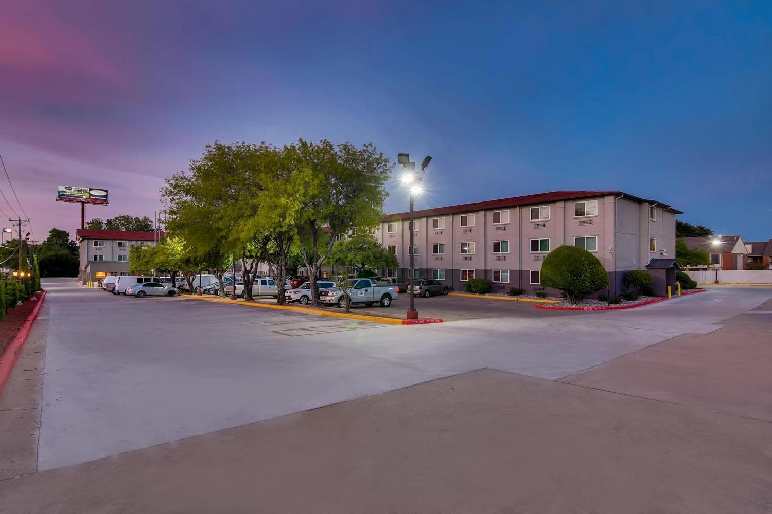 Orangewood Inn and Suites Midtown gallery photo in Austin, TX — image 47