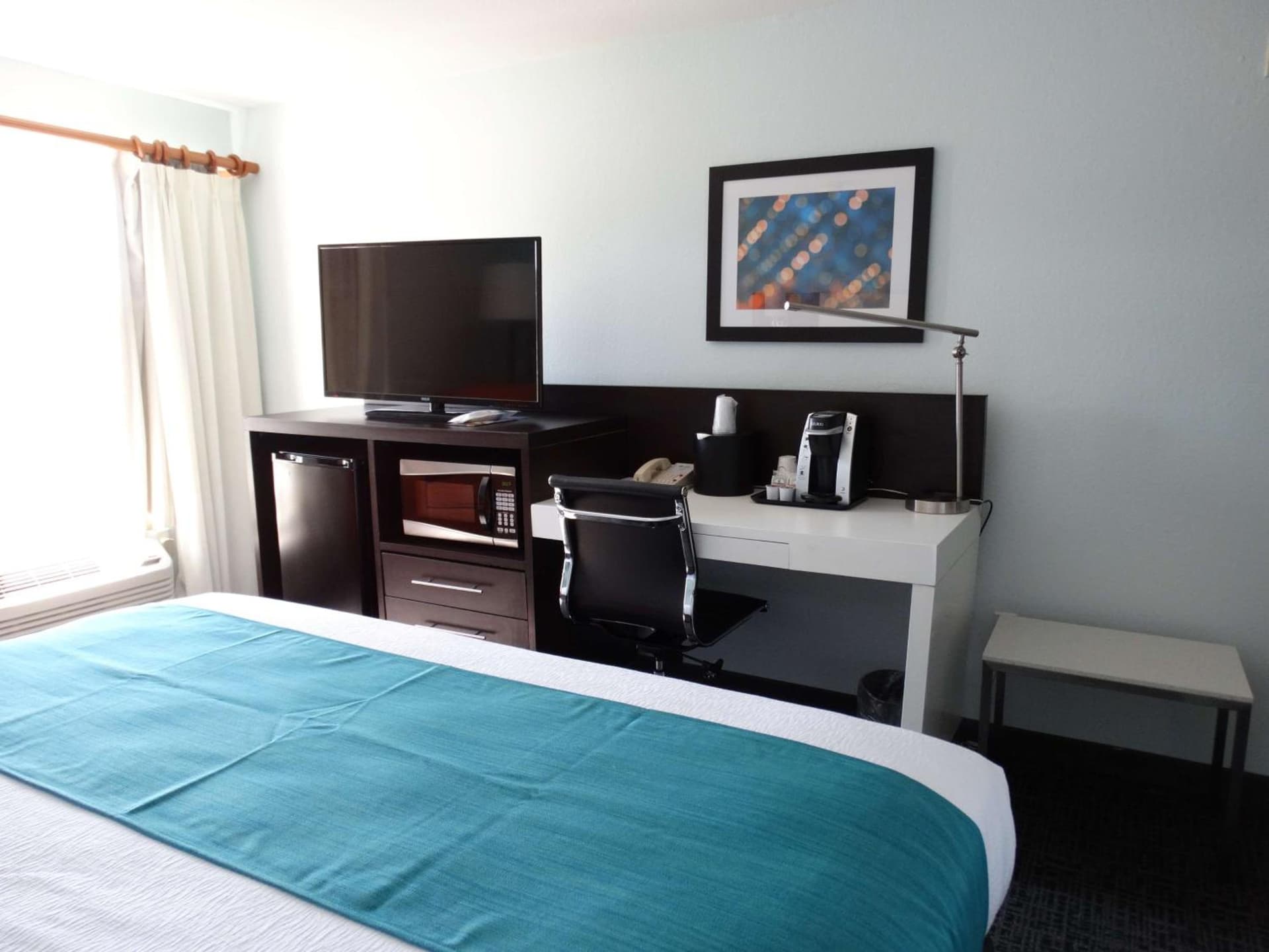 Best Western Plus Orlando Lake Buena Vista South Inn & Suites property views in Kissimmee, FL — gallery photo 3