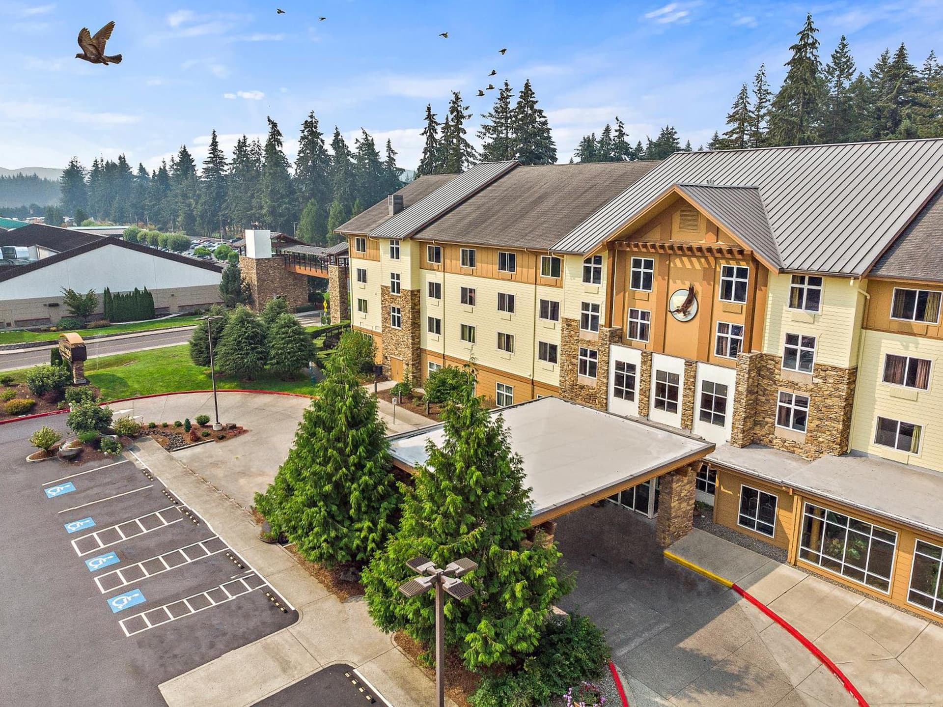Lucky Eagle Casino & Hotel gallery photo in Rochester, WA — image 59