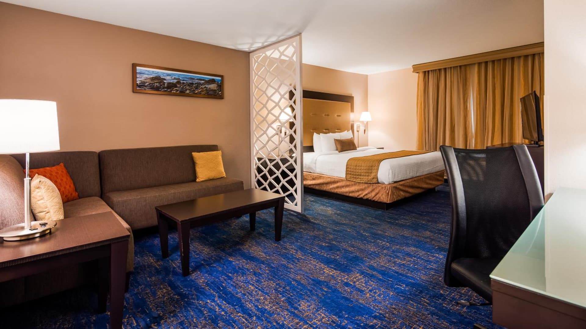 Best Western Plus Portland Airport Hotel & Suites gallery photo in Parkrose, OR — image 20