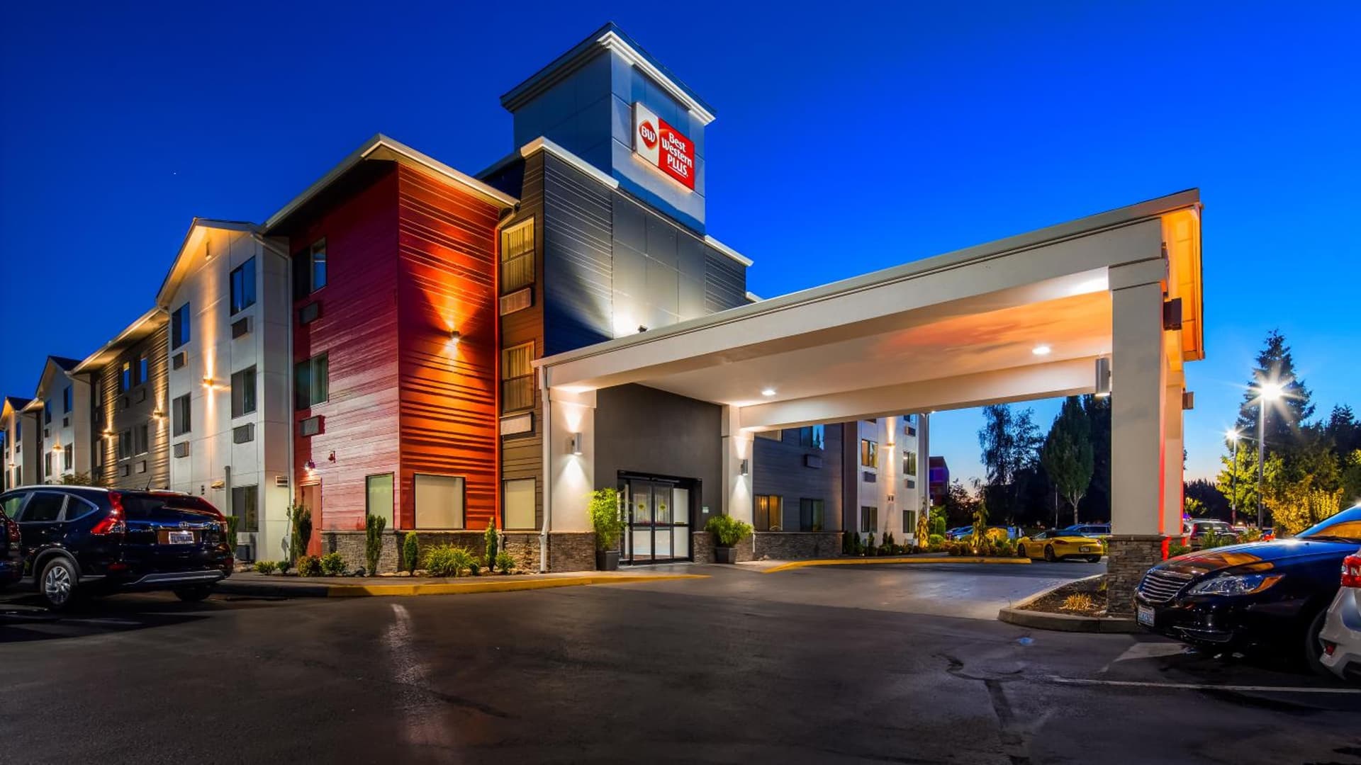 Best Western Plus Portland Airport Hotel & Suites gallery photo in Parkrose, OR — image 8