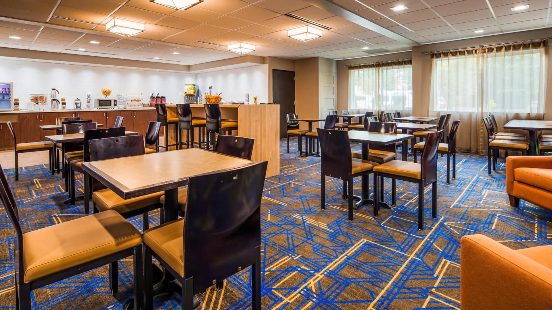 Best Western Plus Portland Airport Hotel & Suites gallery photo in Parkrose, OR — image 62