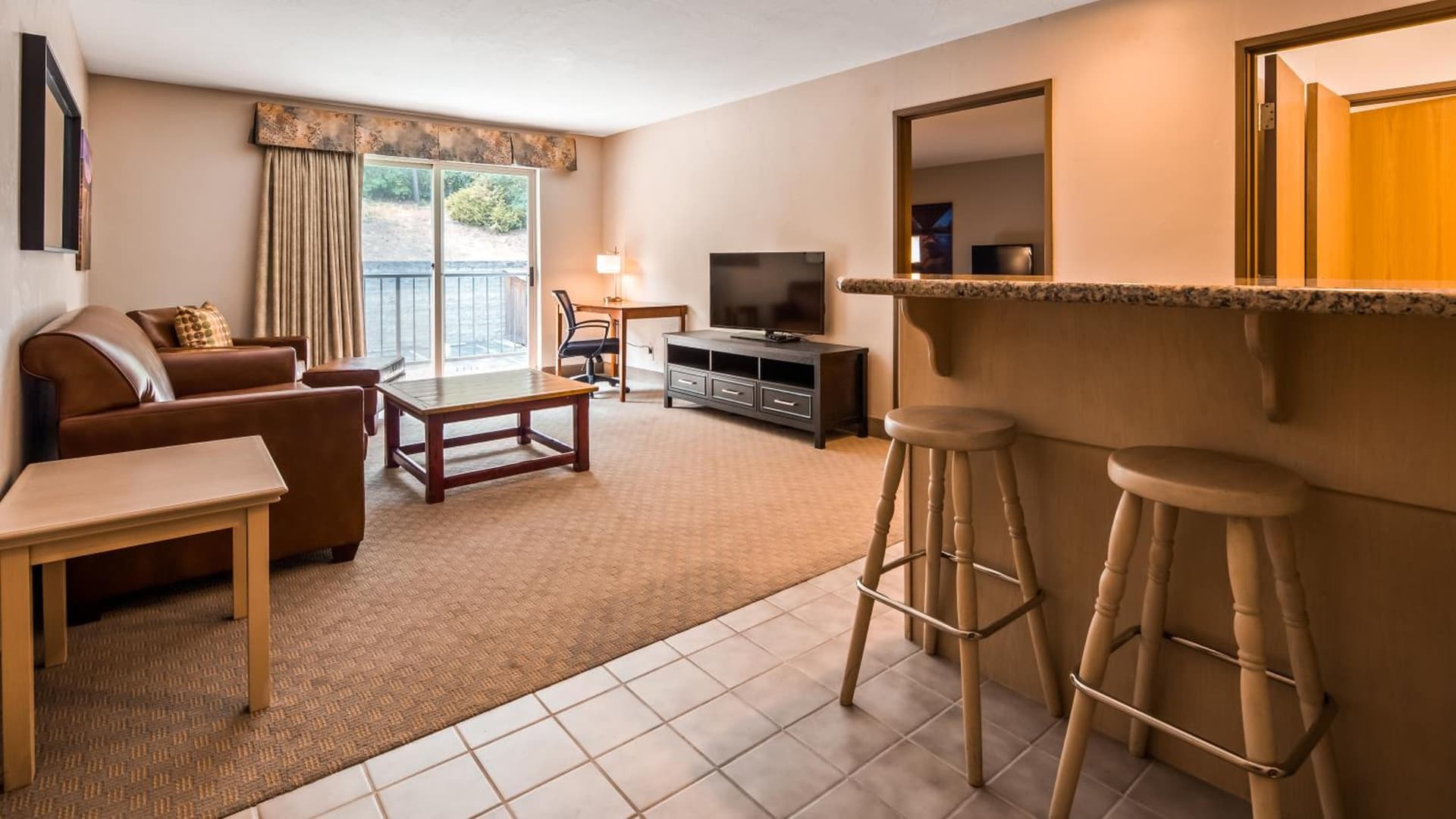 Best Western Inn at the Rogue gallery photo in Rogue River, OR — image 44