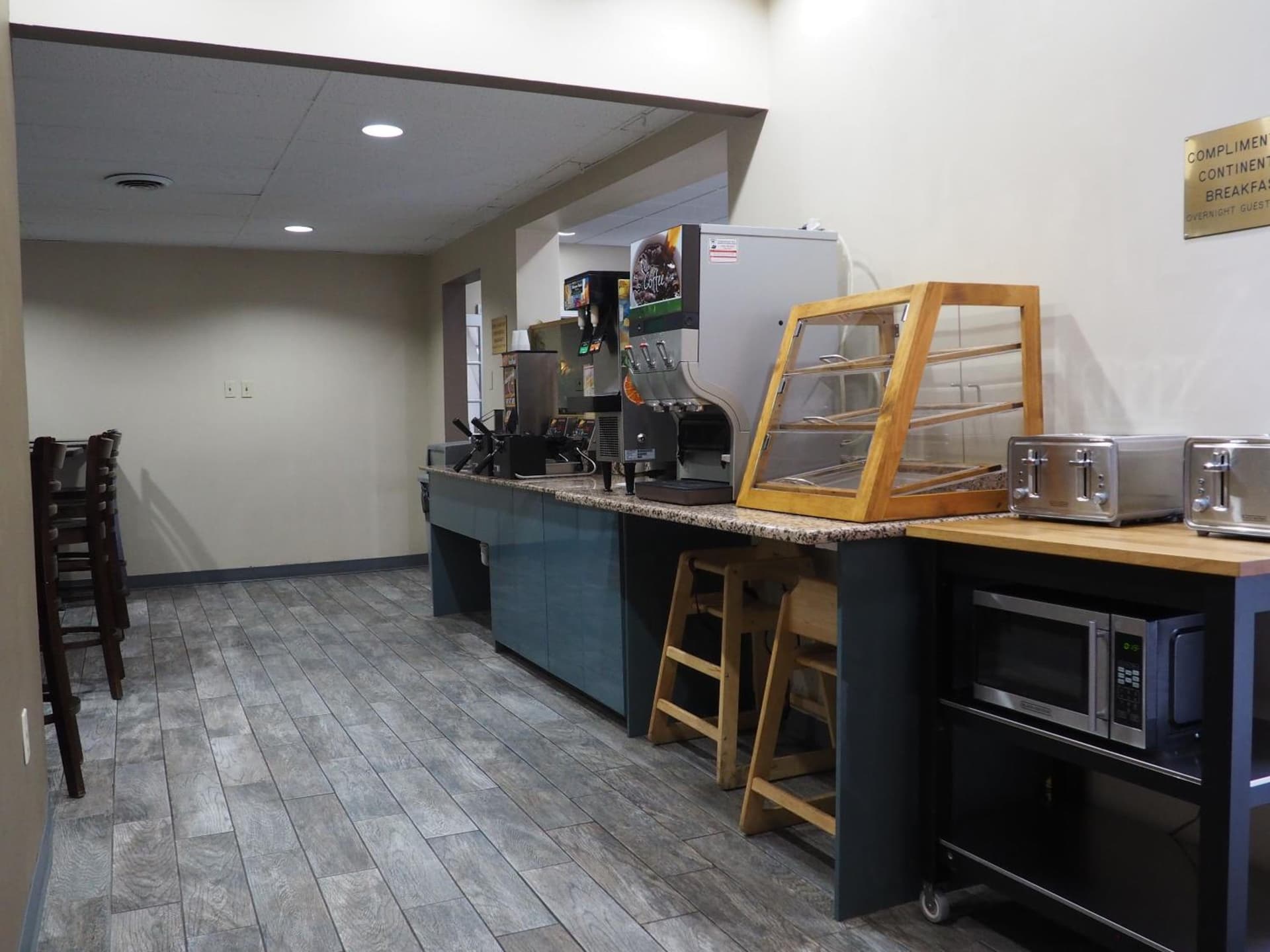 Parkview Inn and Conference Center interior in Allentown, PA — gallery photo 2