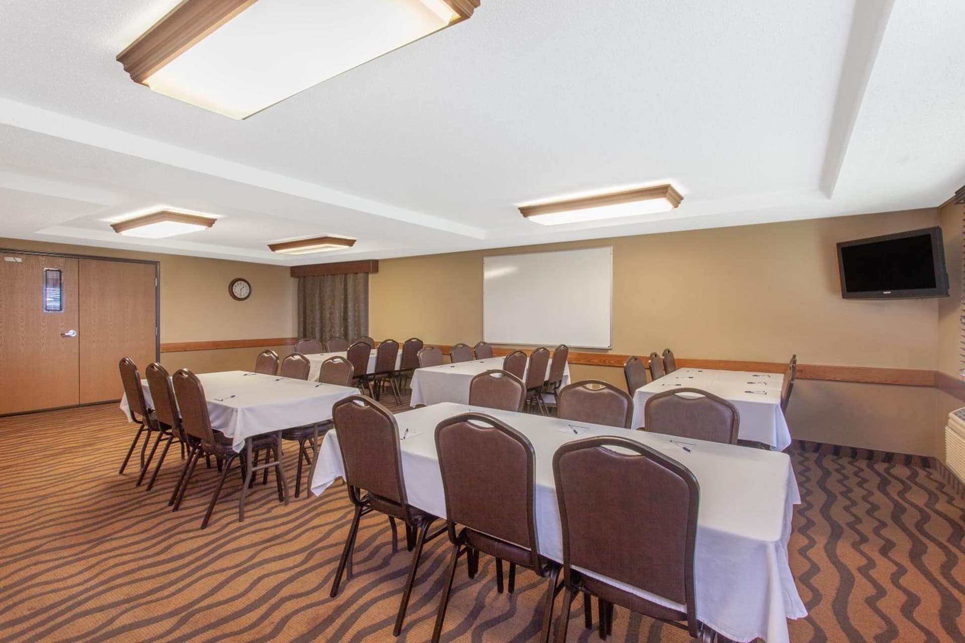 AmericInn by Wyndham St Cloud MN I-94 gallery photo in Saint Cloud, MN — image 18