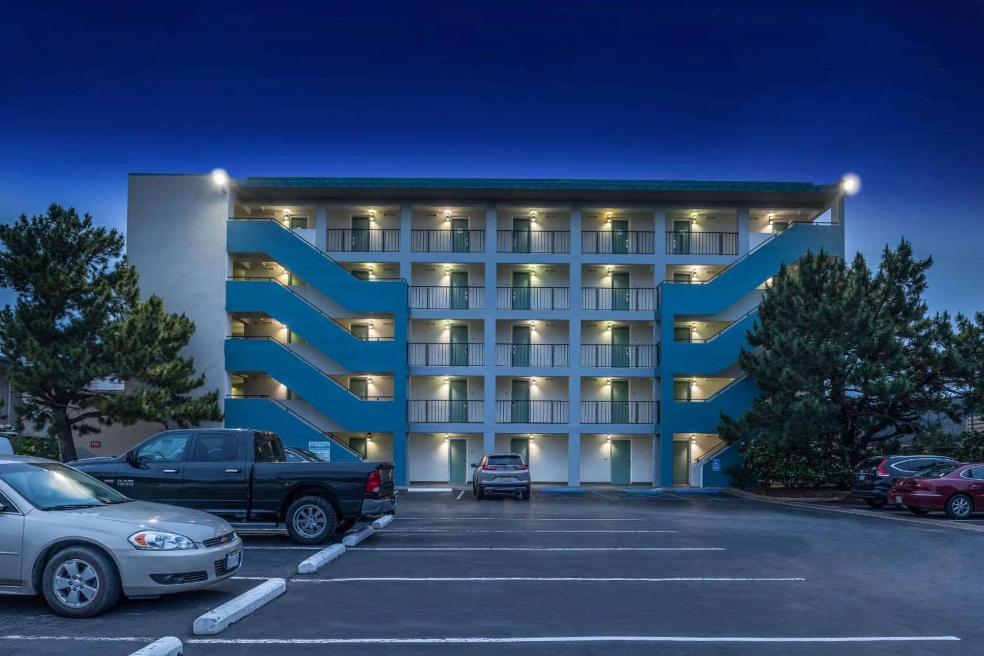 Best Western Plus Chesapeake Bay-Norfolk gallery photo in Norfolk, VA — image 36