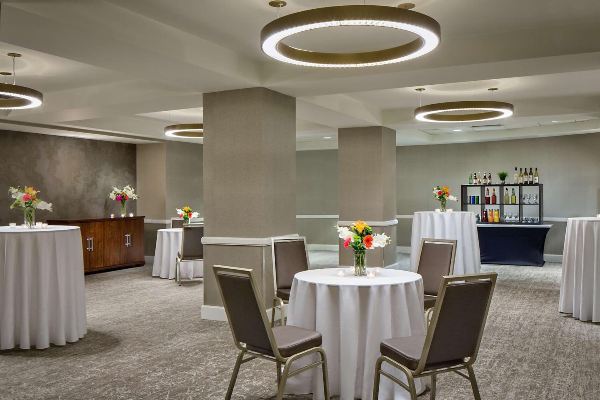 Hyatt Regency Cleveland at The Arcade gallery photo in Cleveland, OH — image 16