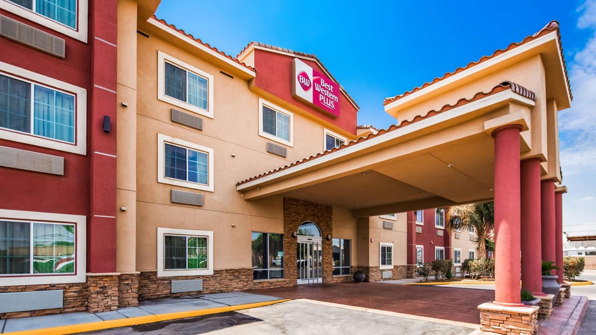 Best Western Plus Main Street Inn featured exterior or lobby in Brawley, CA — similar hotel