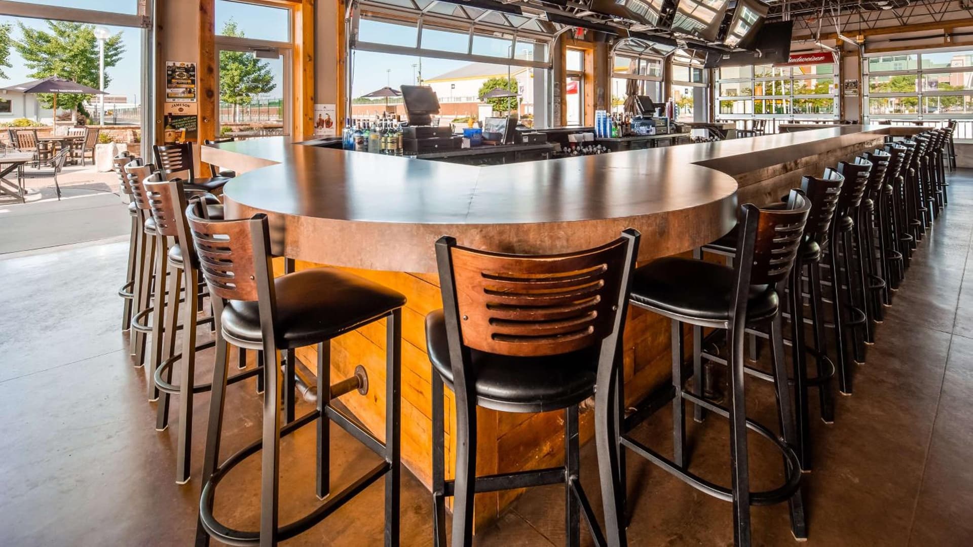 Best Western Green Bay Inn and Conference Center property views in Green Bay, WI — gallery photo 3