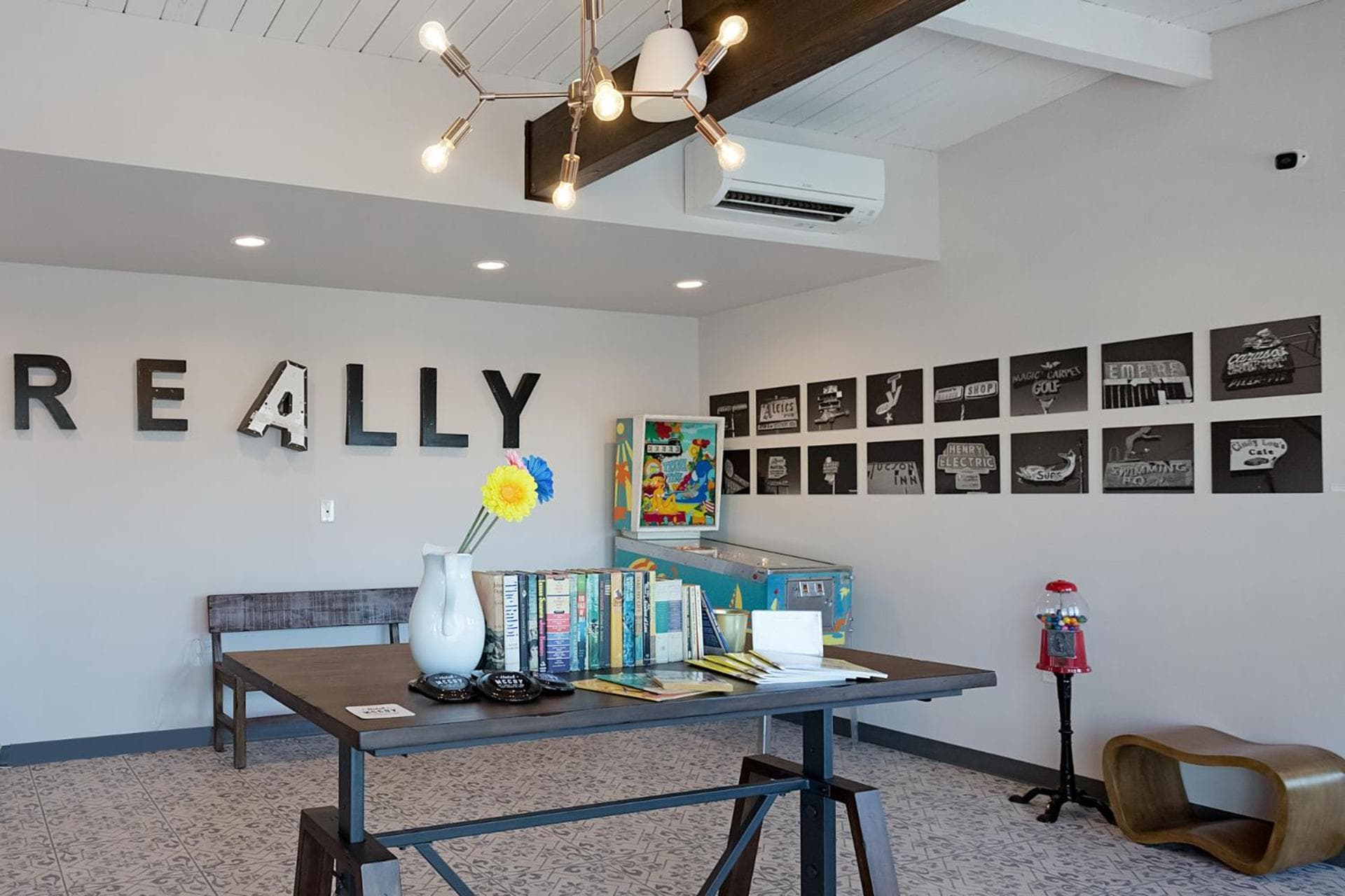 Hotel McCoy Tucson - Art, Coffee, Beer, Wine, Pool interior in Tucson, AZ — gallery photo 2