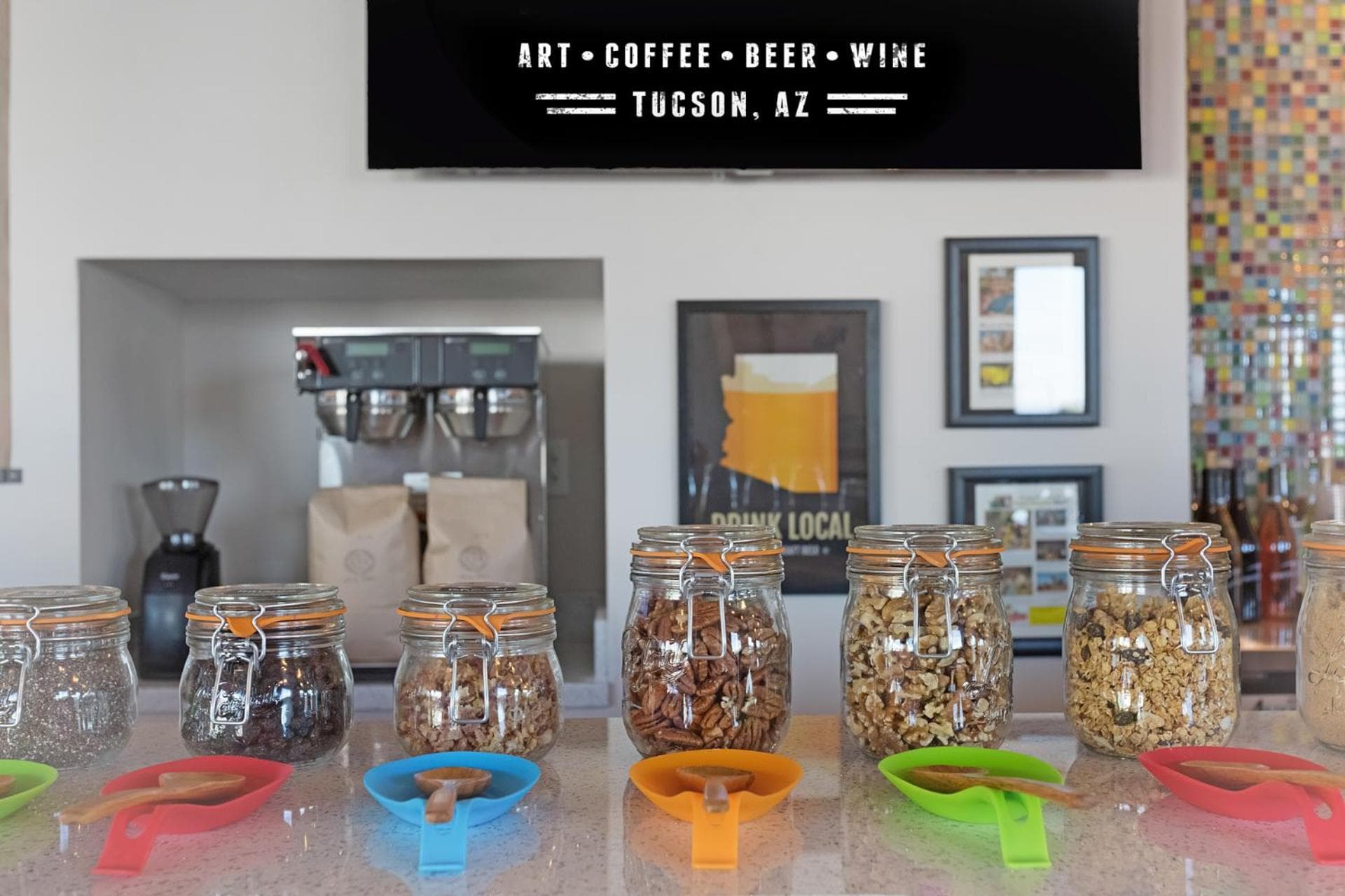 Hotel McCoy Tucson - Art, Coffee, Beer, Wine, Pool gallery photo in Tucson, AZ — image 27