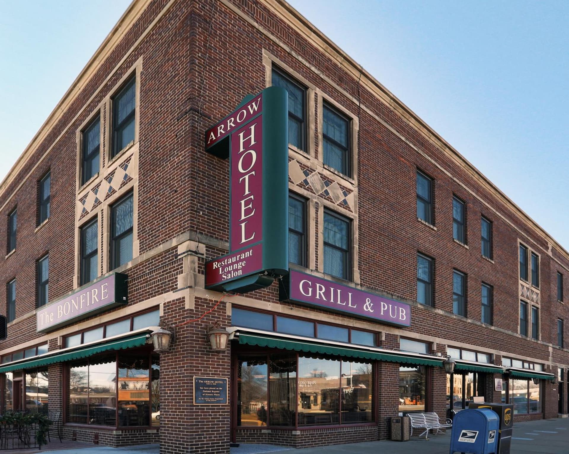 Arrow Hotel featured exterior or lobby in Broken Bow, NE — similar hotel