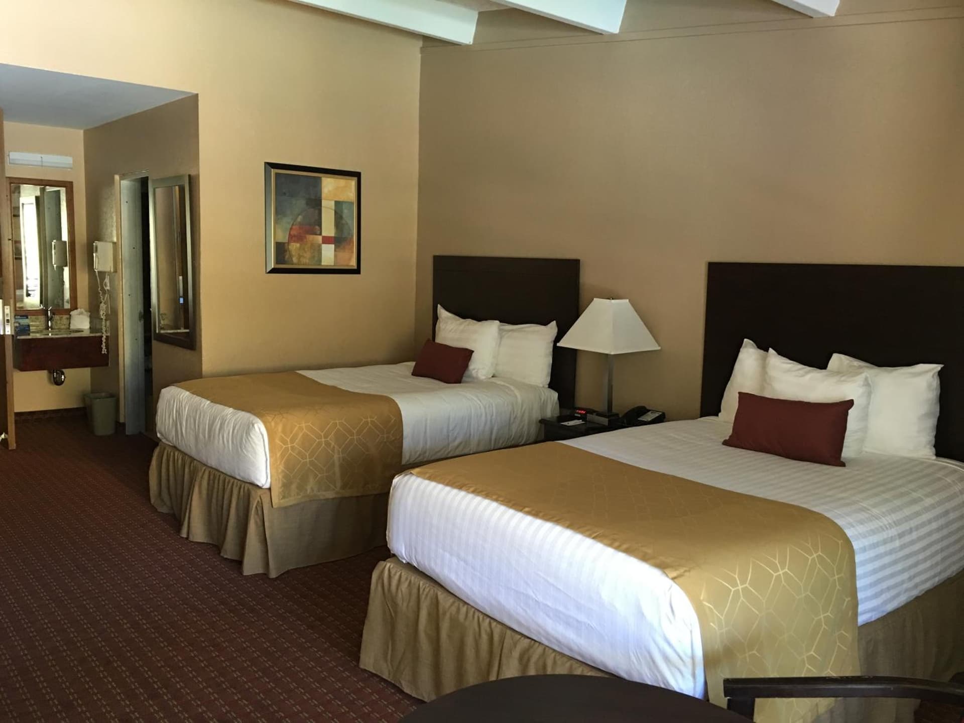 Travelodge by Wyndham Lakeland interior in Lakeland, FL — gallery photo 2