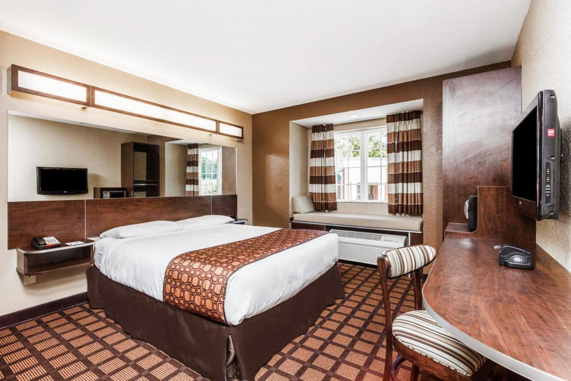 Microtel Inn & Suites by Wyndham Macon gallery photo in Macon, GA — image 16