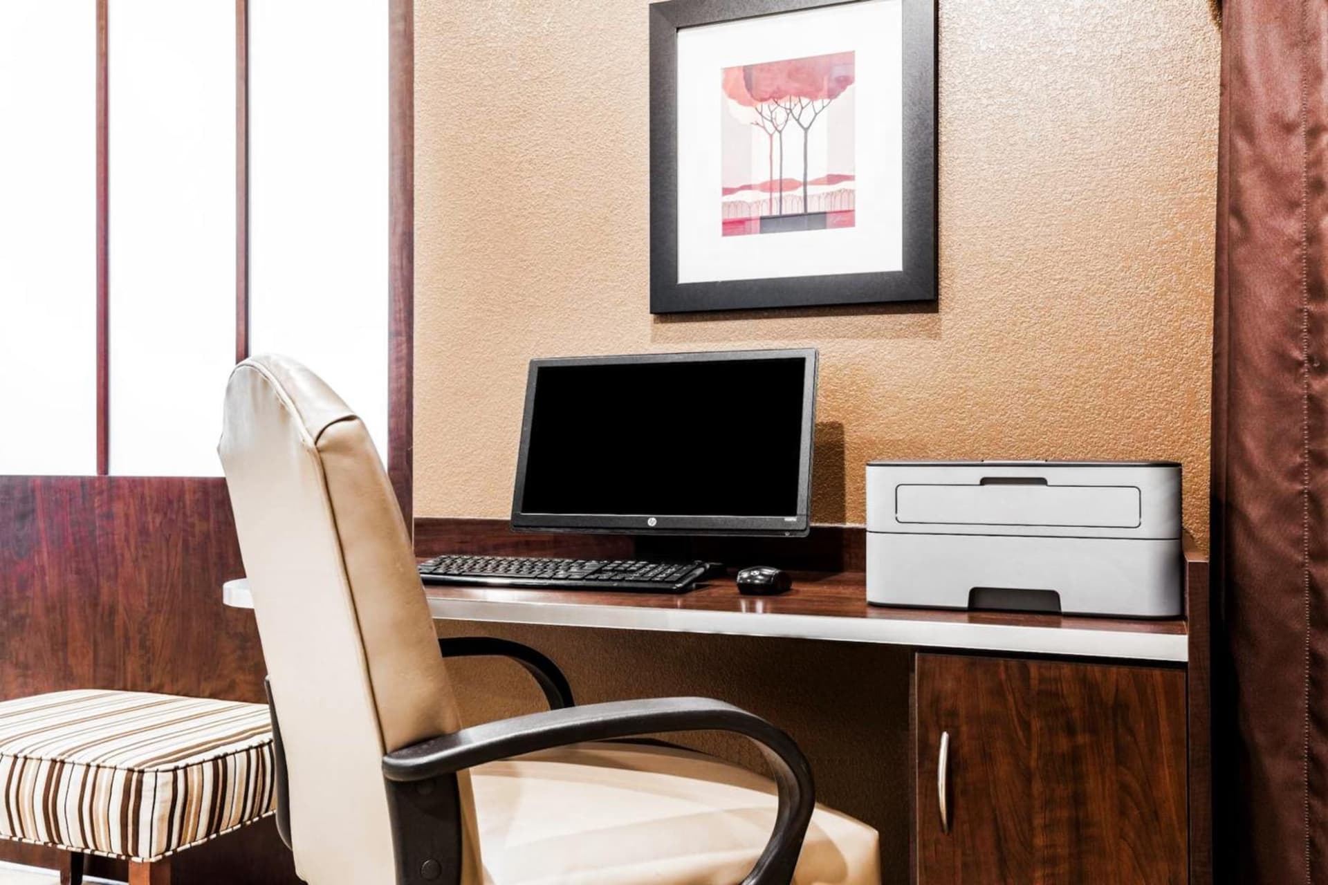 Microtel Inn & Suites by Wyndham Macon gallery photo in Macon, GA — image 26