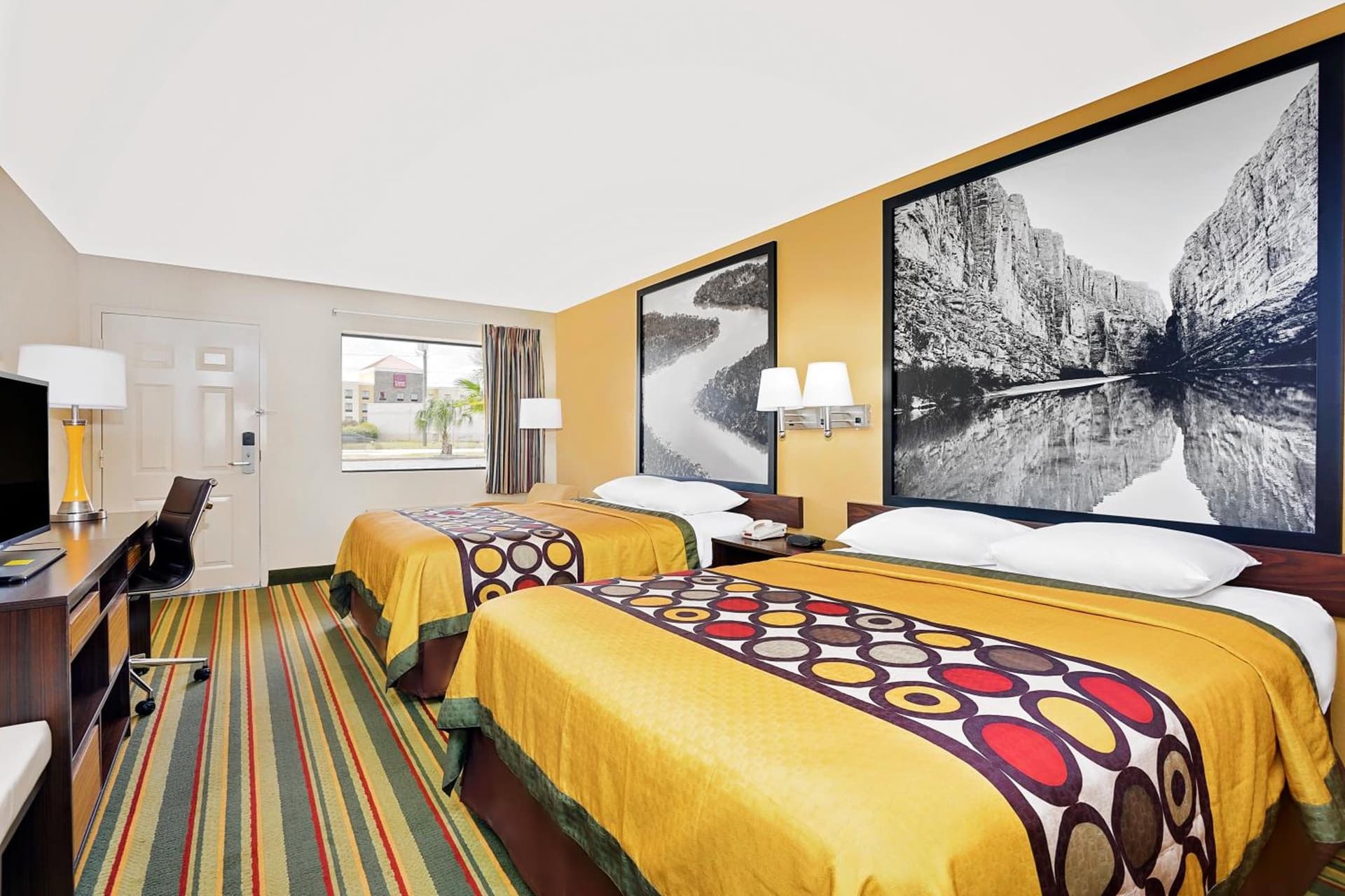 Super 8 by Wyndham Byron/South Macon gallery photo in Byron, GA — image 33