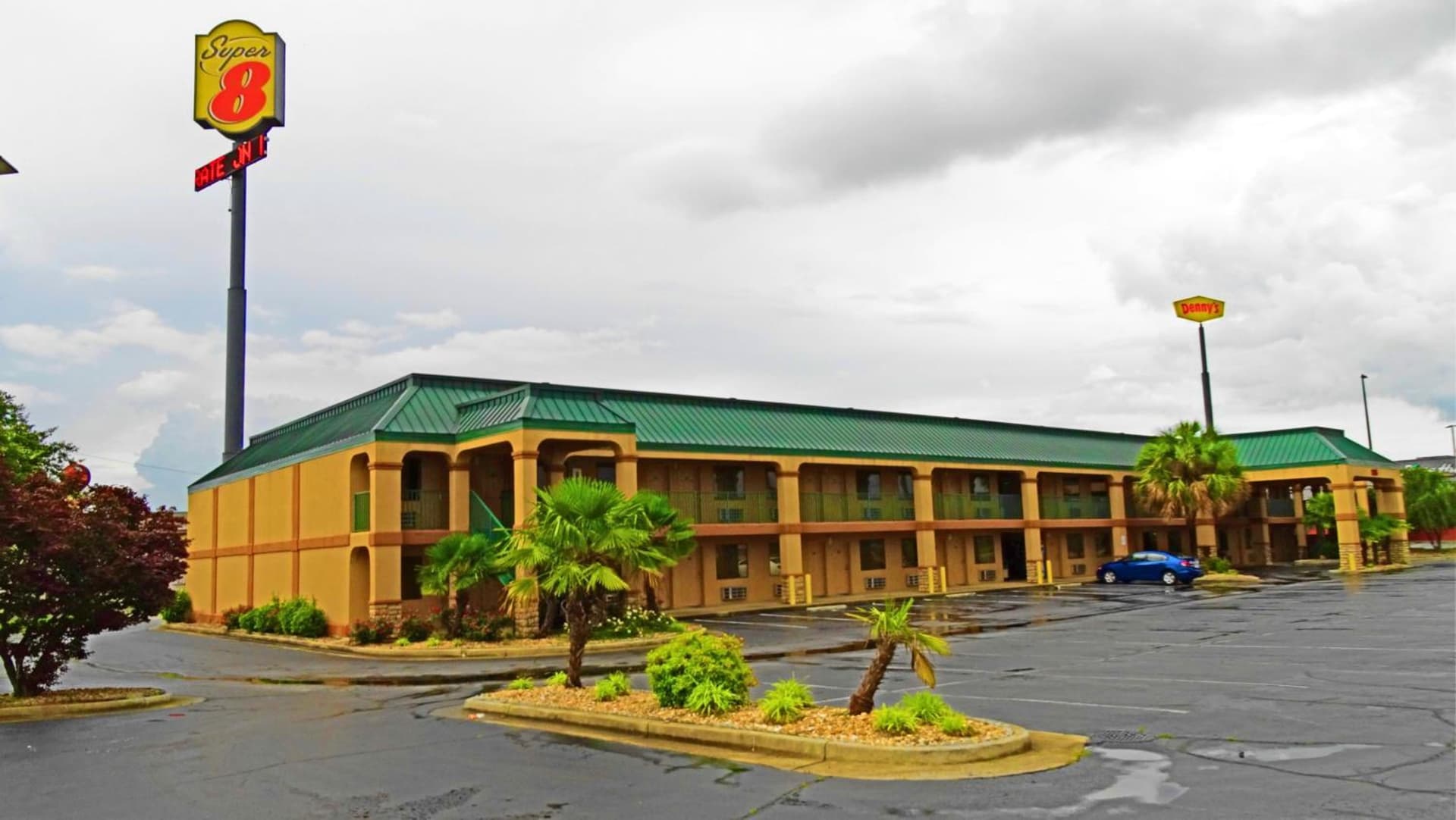Super 8 by Wyndham Byron/South Macon gallery photo in Byron, GA — image 11