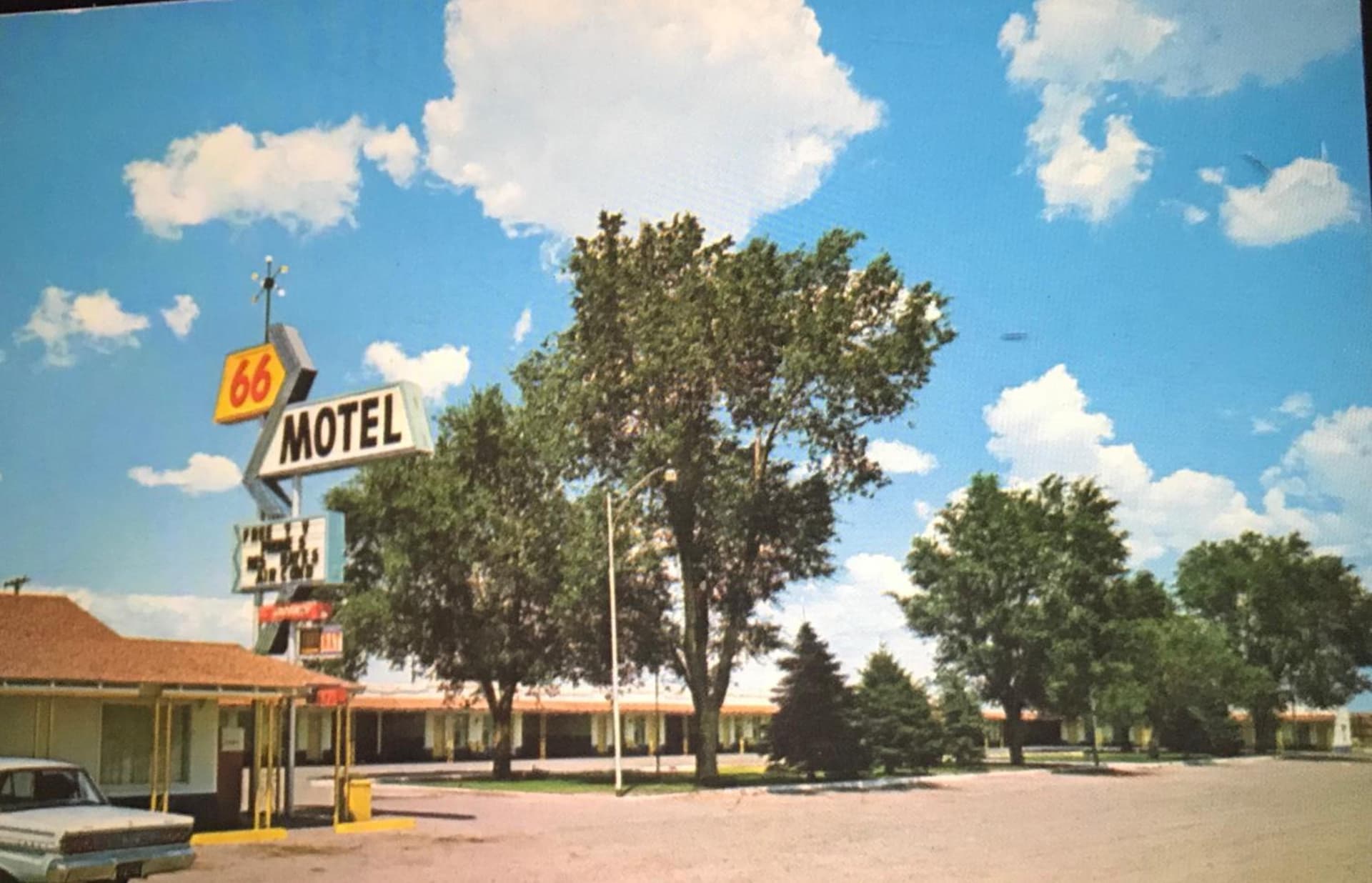 66 Motel property views in Holbrook, AZ — gallery photo 3