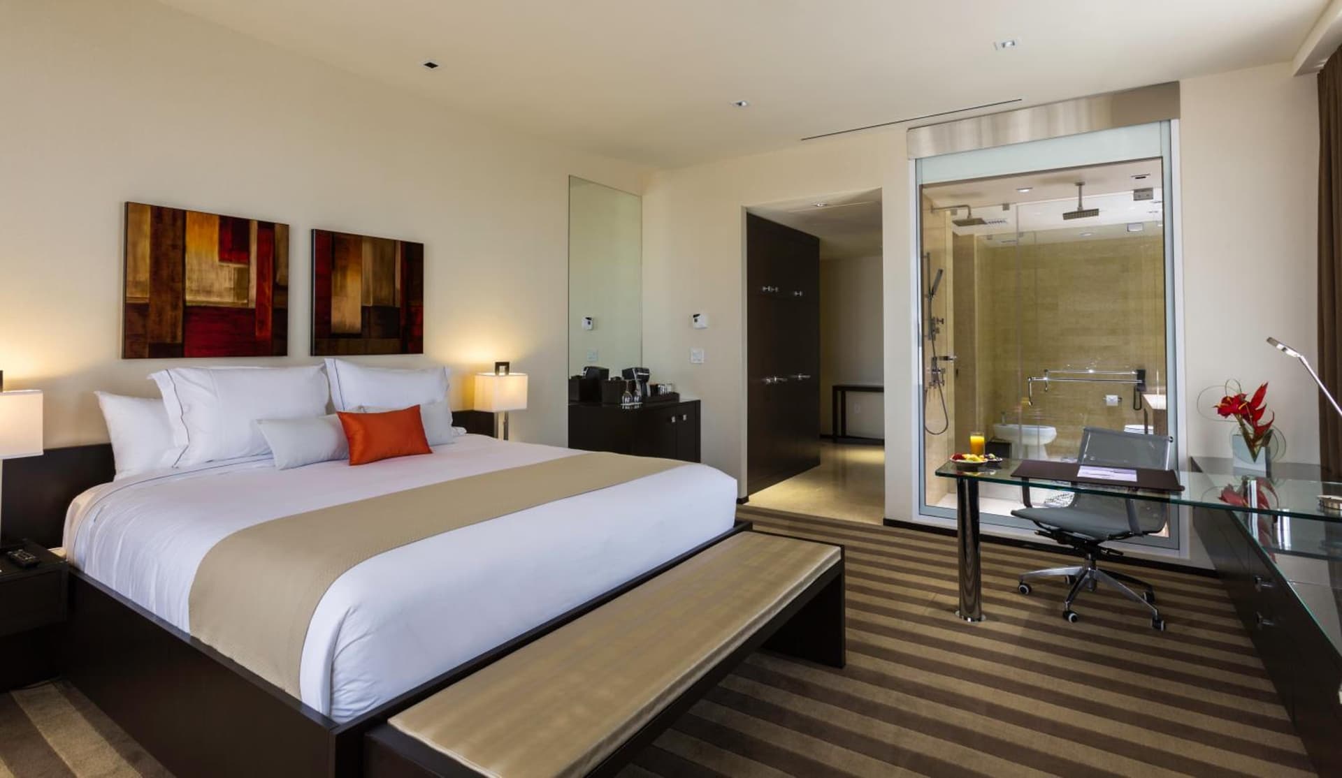 EB Hotel Miami Airport gallery photo in Miami, FL — image 9