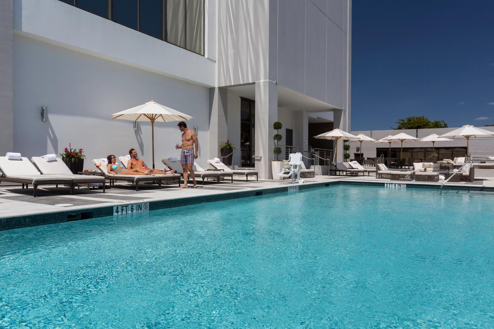 EB Hotel Miami Airport gallery photo in Miami, FL — image 7