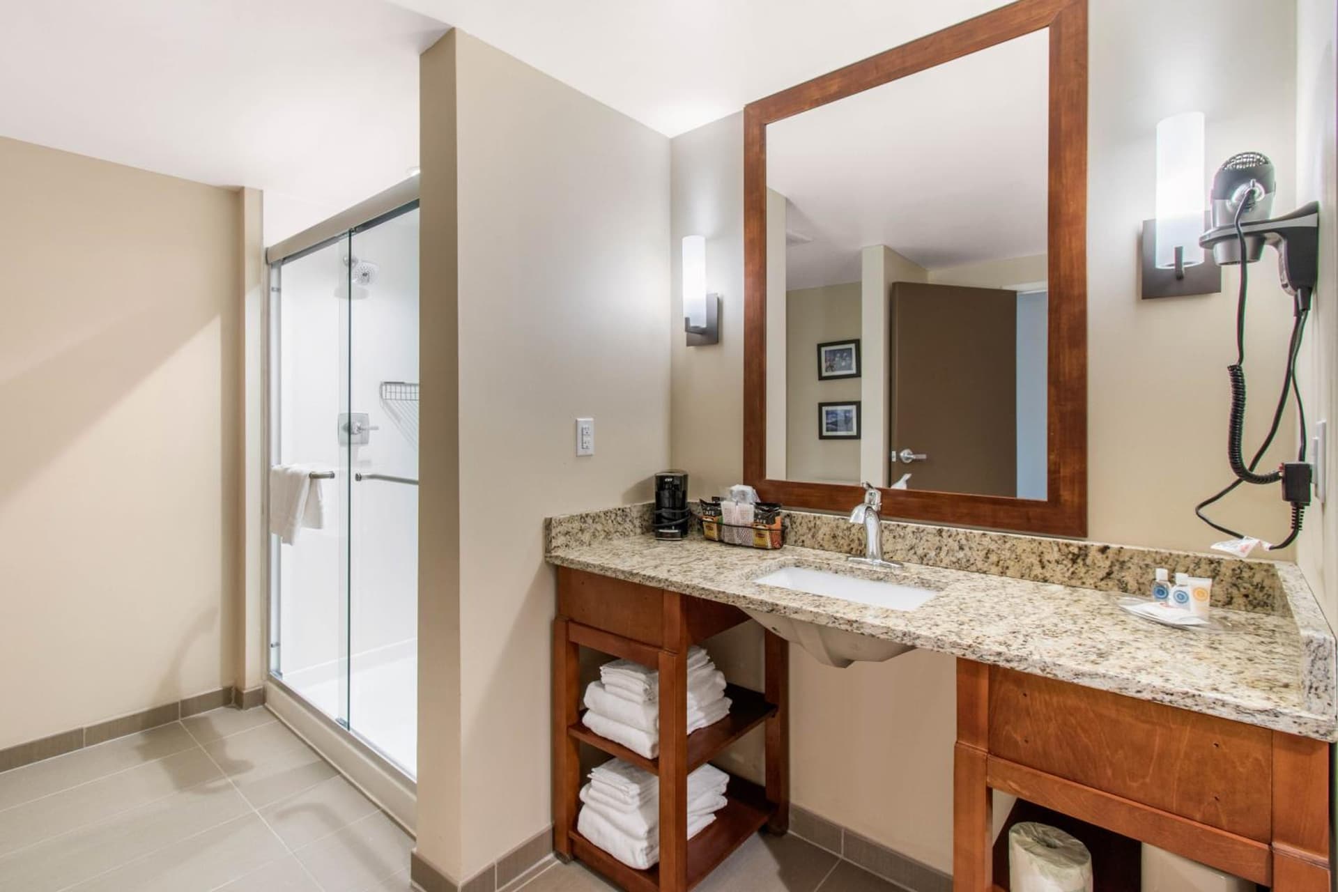 Comfort Suites Denver near Anschutz Medical Campus gallery photo in Aurora, CO — image 21