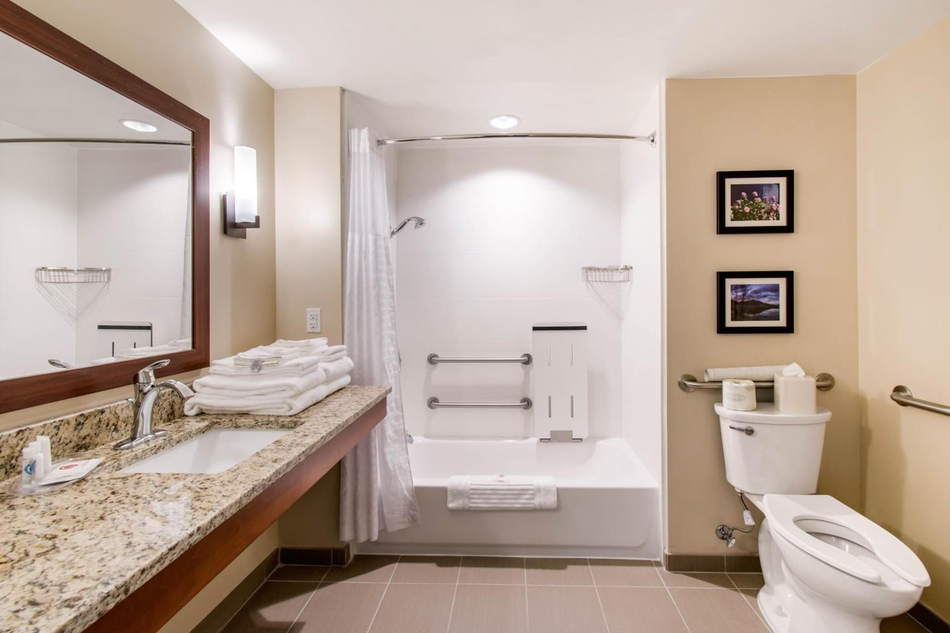 Comfort Suites Denver near Anschutz Medical Campus gallery photo in Aurora, CO — image 53