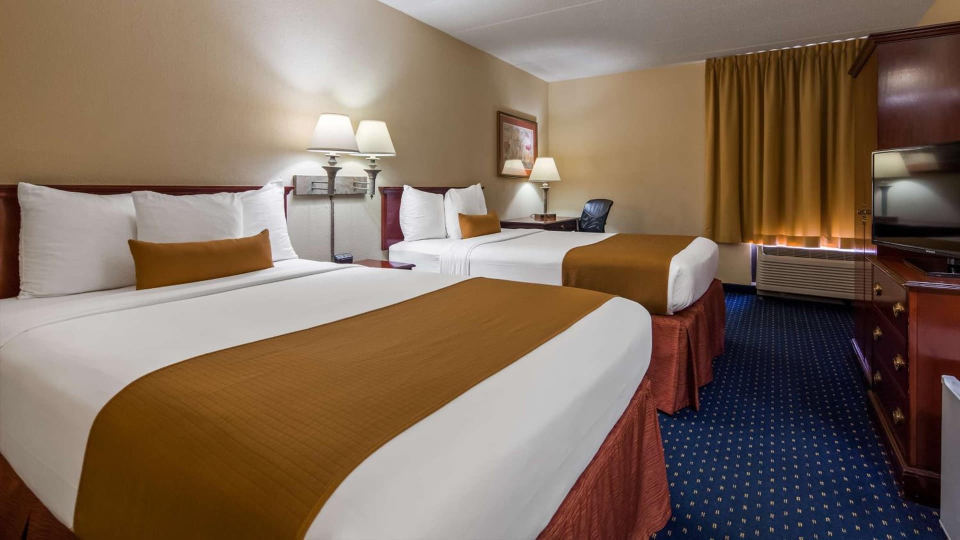 SureStay Plus Hotel by Best Western Chicago Lombard gallery photo in Lombard, IL — image 37