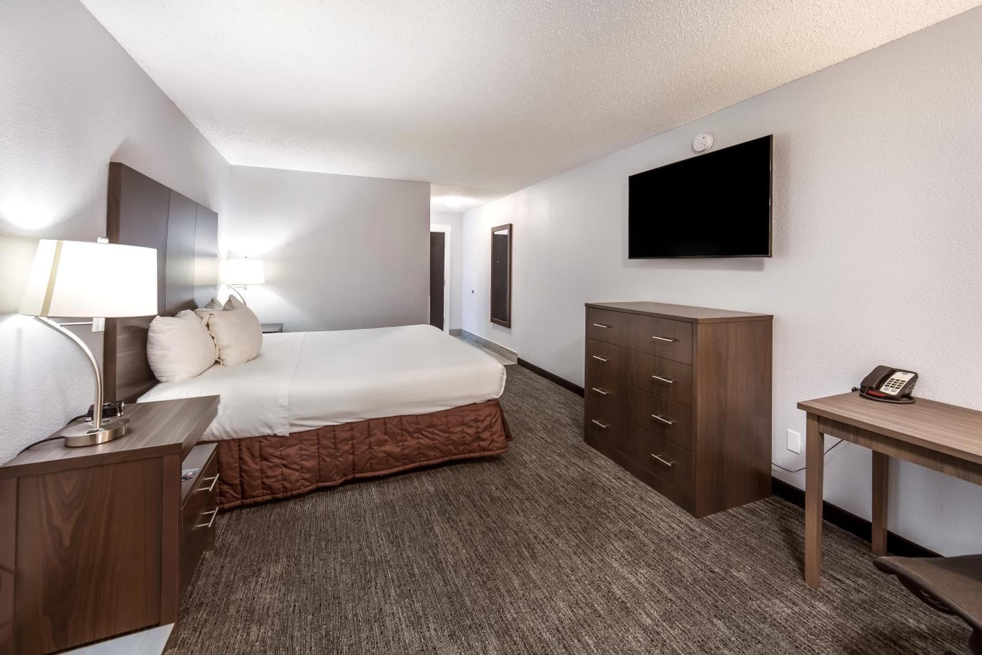Red Lion Inn & Suites Grants Pass gallery photo in Grants Pass, OR — image 30