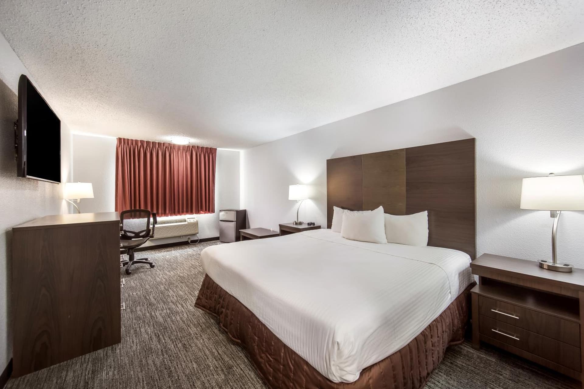 Red Lion Inn & Suites Grants Pass gallery photo in Grants Pass, OR — image 4