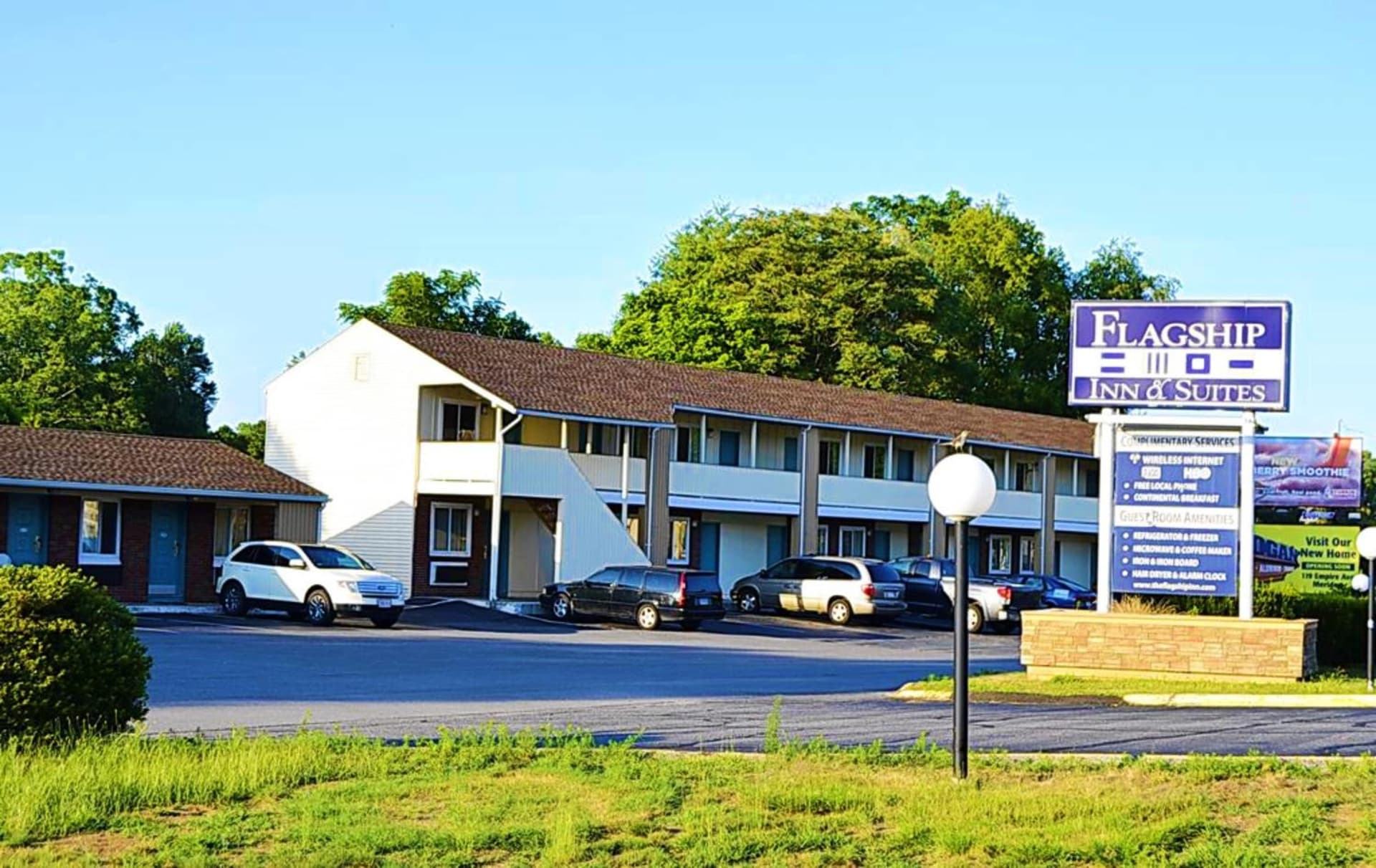 Flagship Inn & Suites featured exterior or lobby in Groton, CT — similar hotel