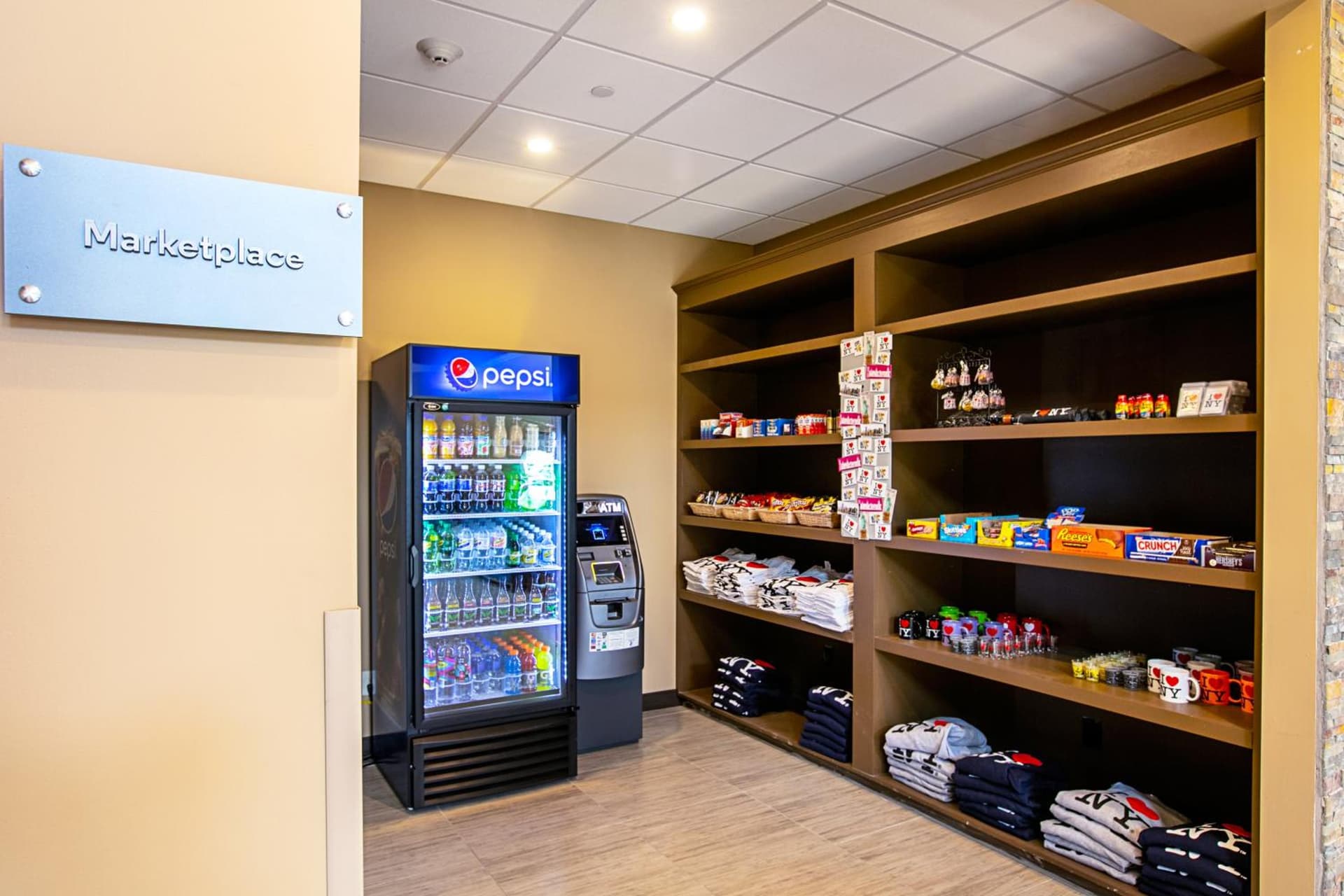 Comfort Suites Fishkill near Interstate 84 gallery photo in Fishkill, NY — image 16