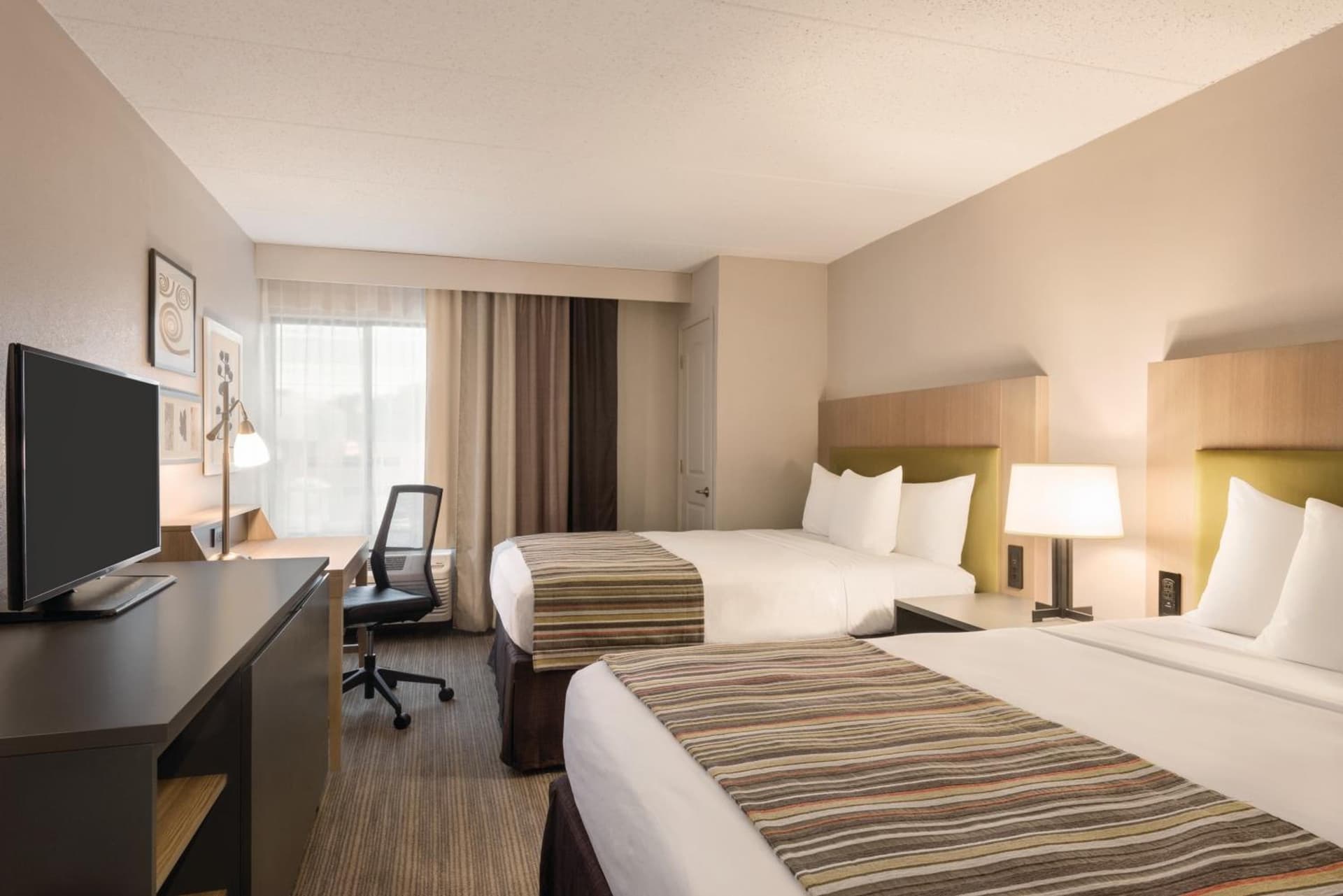 Country Inn & Suites by Radisson, La Crosse, WI gallery photo in La Crosse, WI — image 58