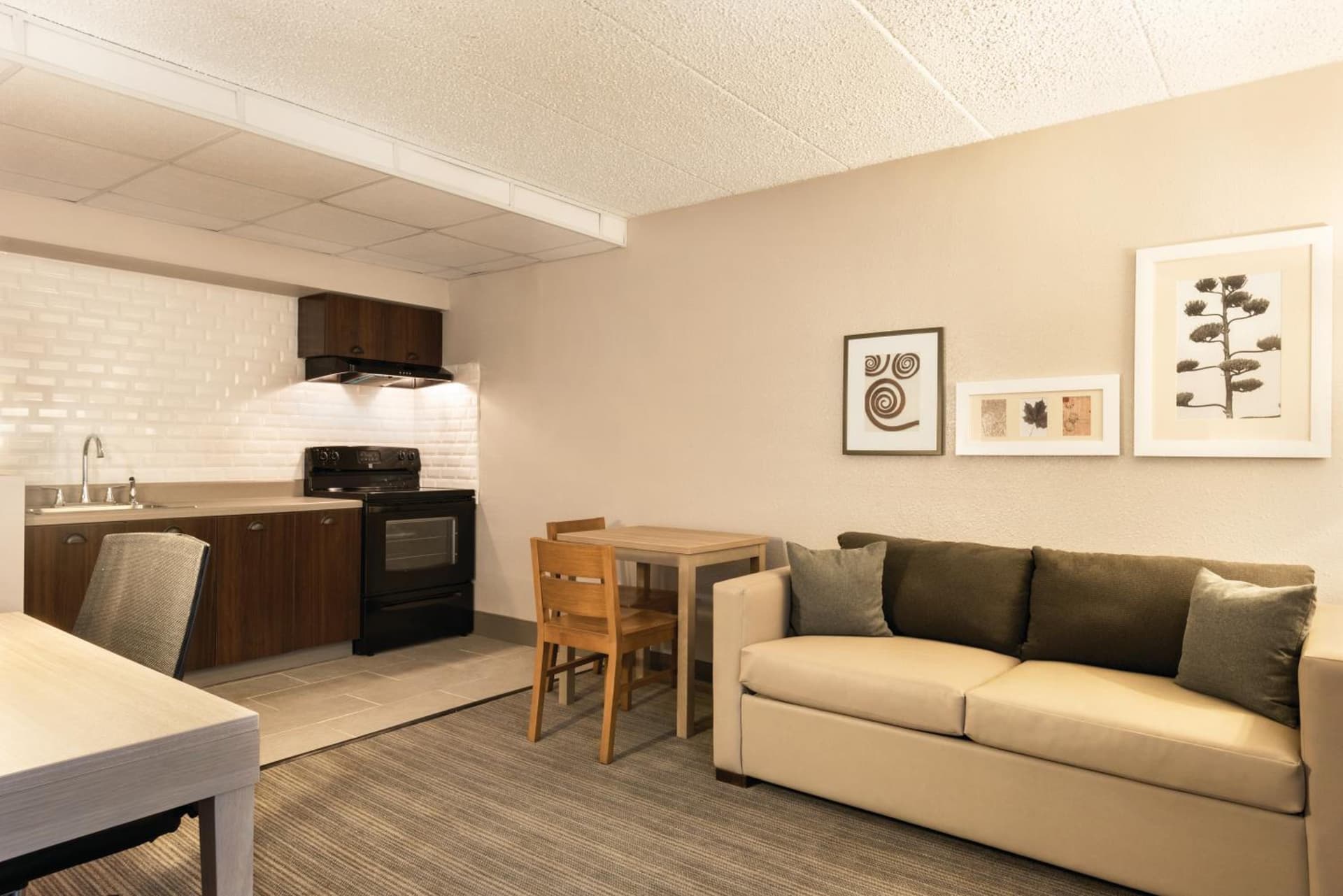 Country Inn & Suites by Radisson, La Crosse, WI gallery photo in La Crosse, WI — image 37