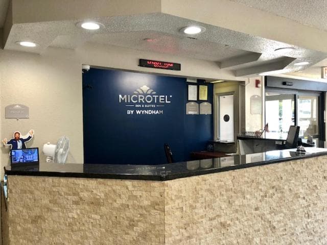 Microtel Inn by Wyndham - Murfreesboro gallery photo in Murfreesboro, TN — image 6