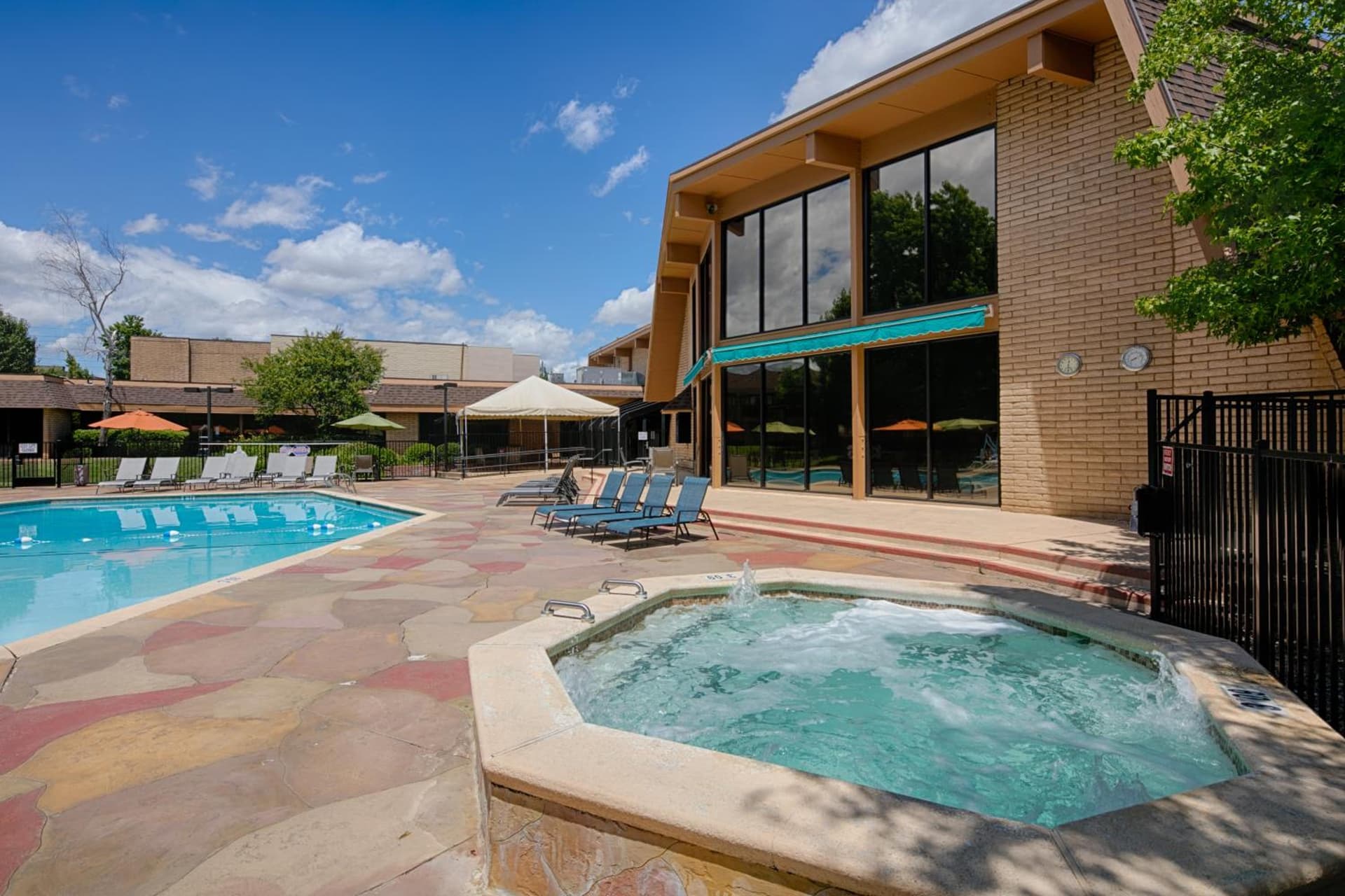 Red Lion Hotel Redding property views in Redding, CA — gallery photo 3