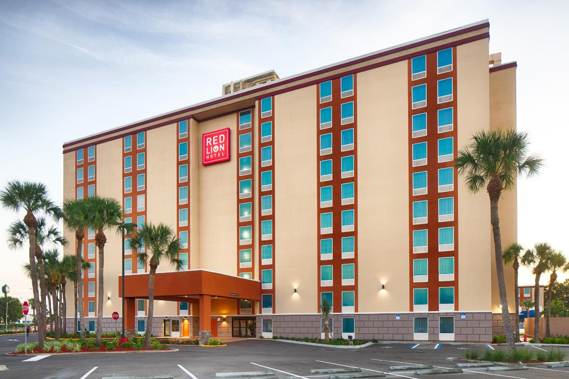 Radisson Hotel Orlando Lake Buena Vista South gallery photo in Kissimmee, FL — image 7