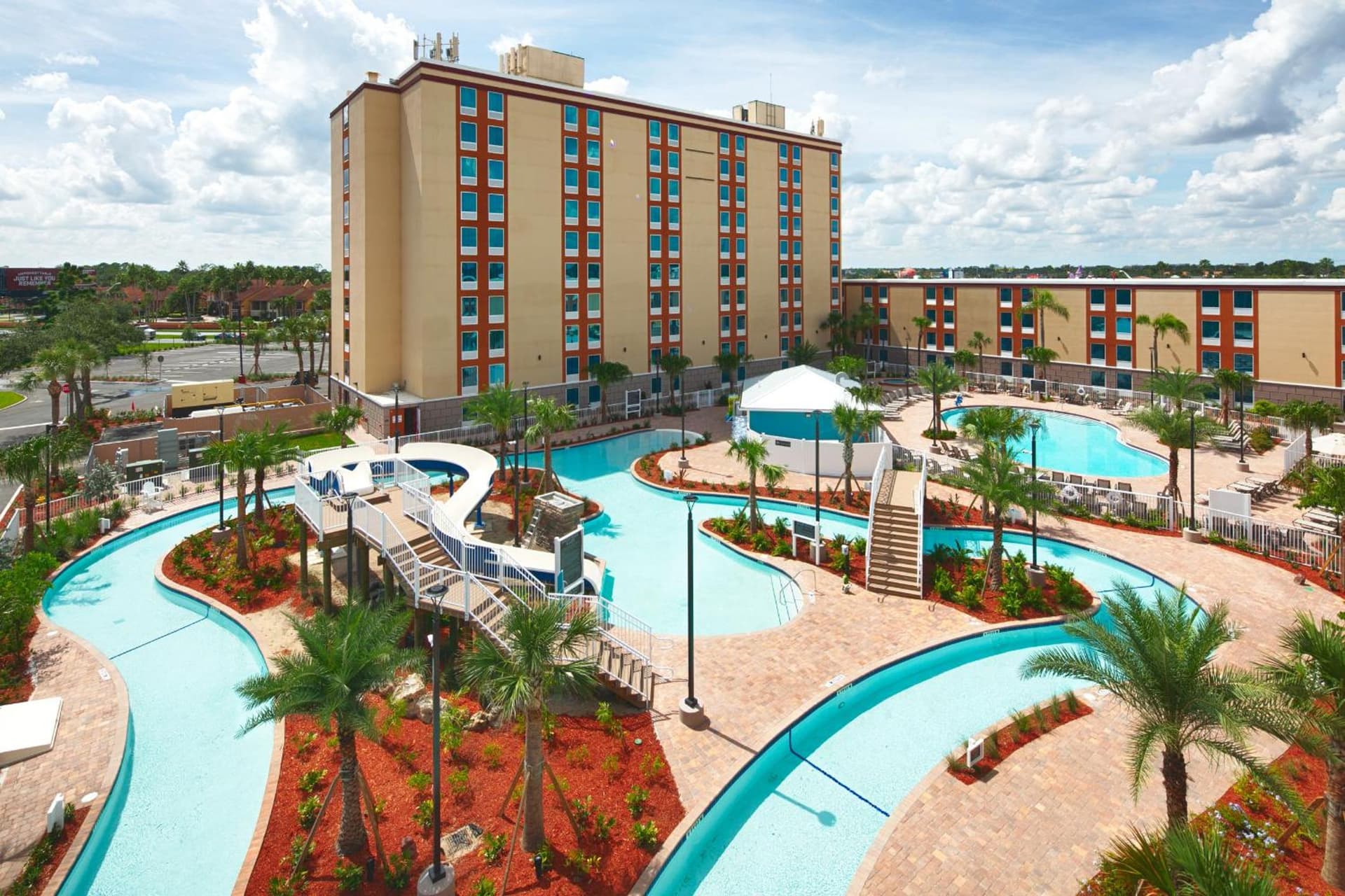 Radisson Hotel Orlando Lake Buena Vista South property views in Kissimmee, FL — gallery photo 3