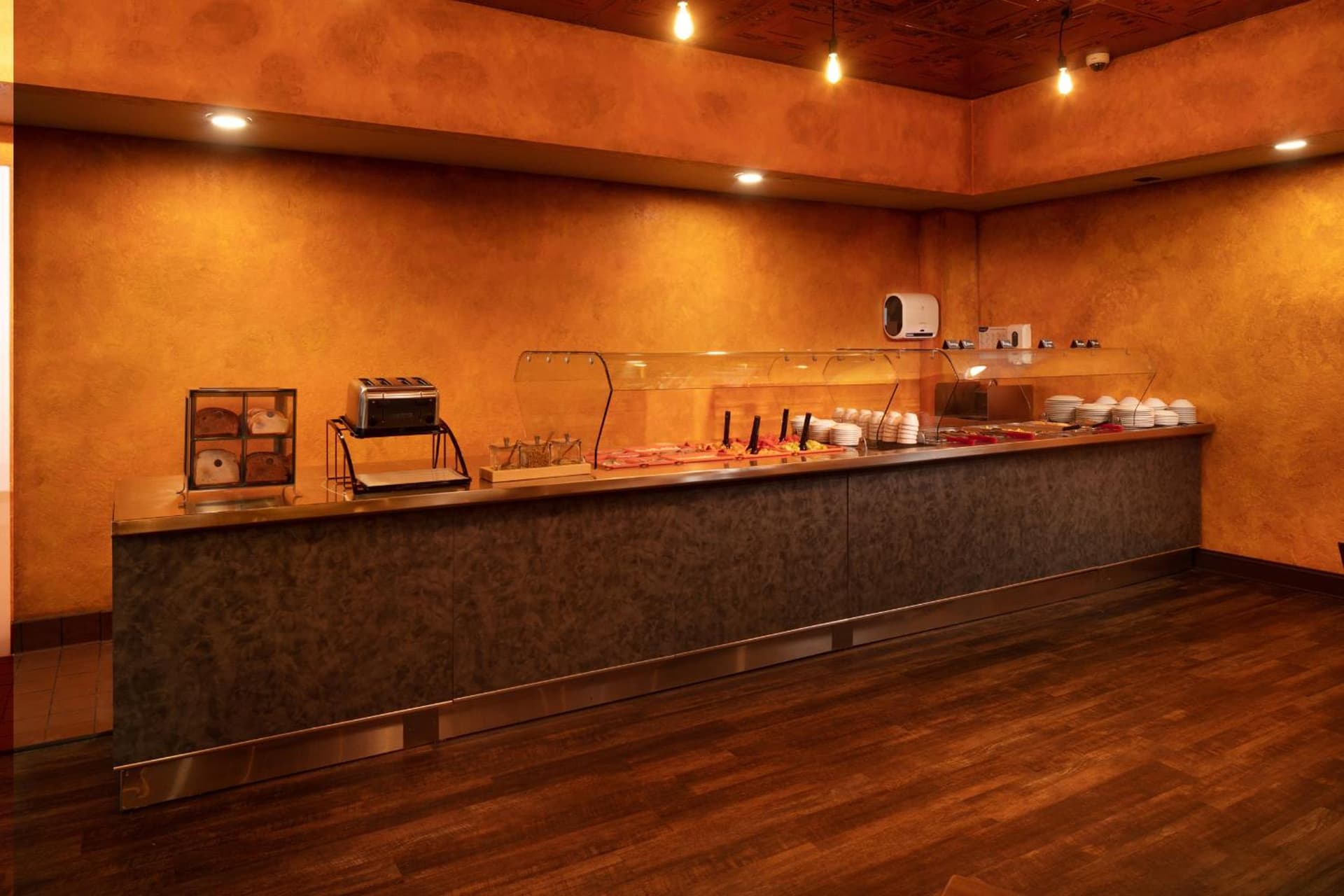 Radisson Hotel Orlando Lake Buena Vista South gallery photo in Kissimmee, FL — image 19