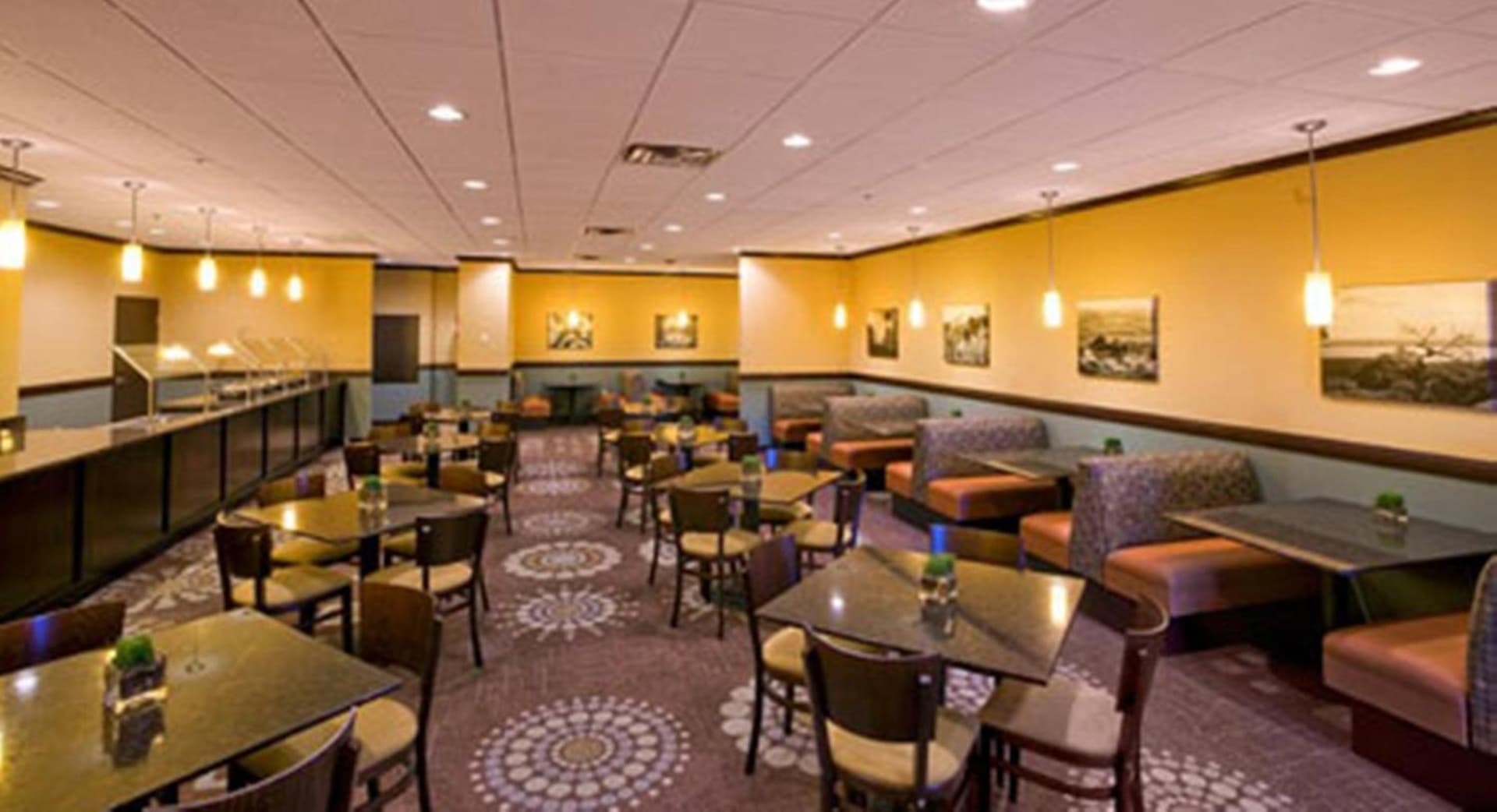 Wyndham Garden OKC Airport - Event Center, Indoor pool, Arcade Near Paycom, Fairgrounds gallery photo in Oklahoma City, OK — image 22