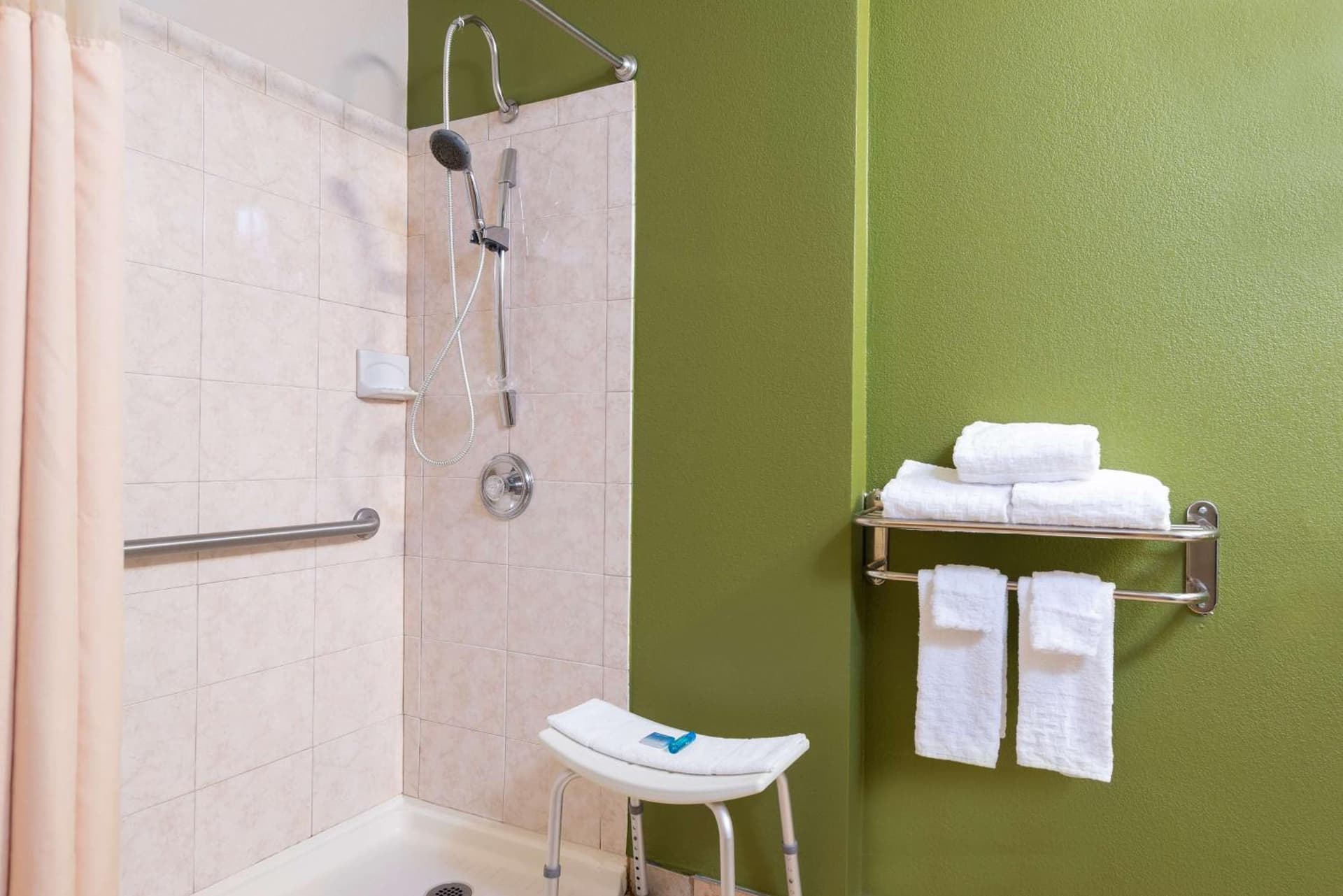 Best Western Dutch Valley Inn gallery photo in New Philadelphia, OH — image 20