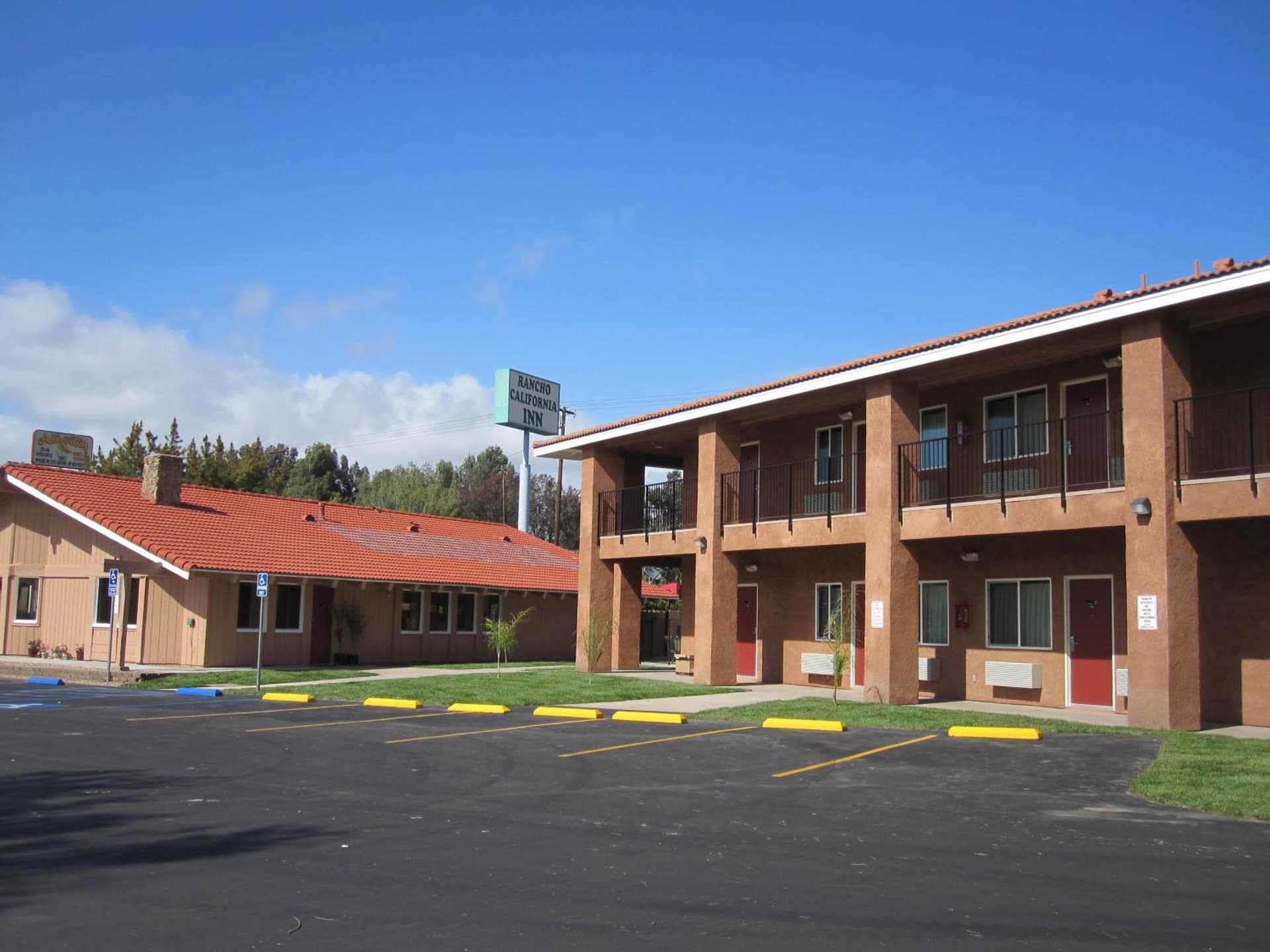 Rancho California Inn Temecula featured exterior or lobby in Temecula, CA — similar hotel