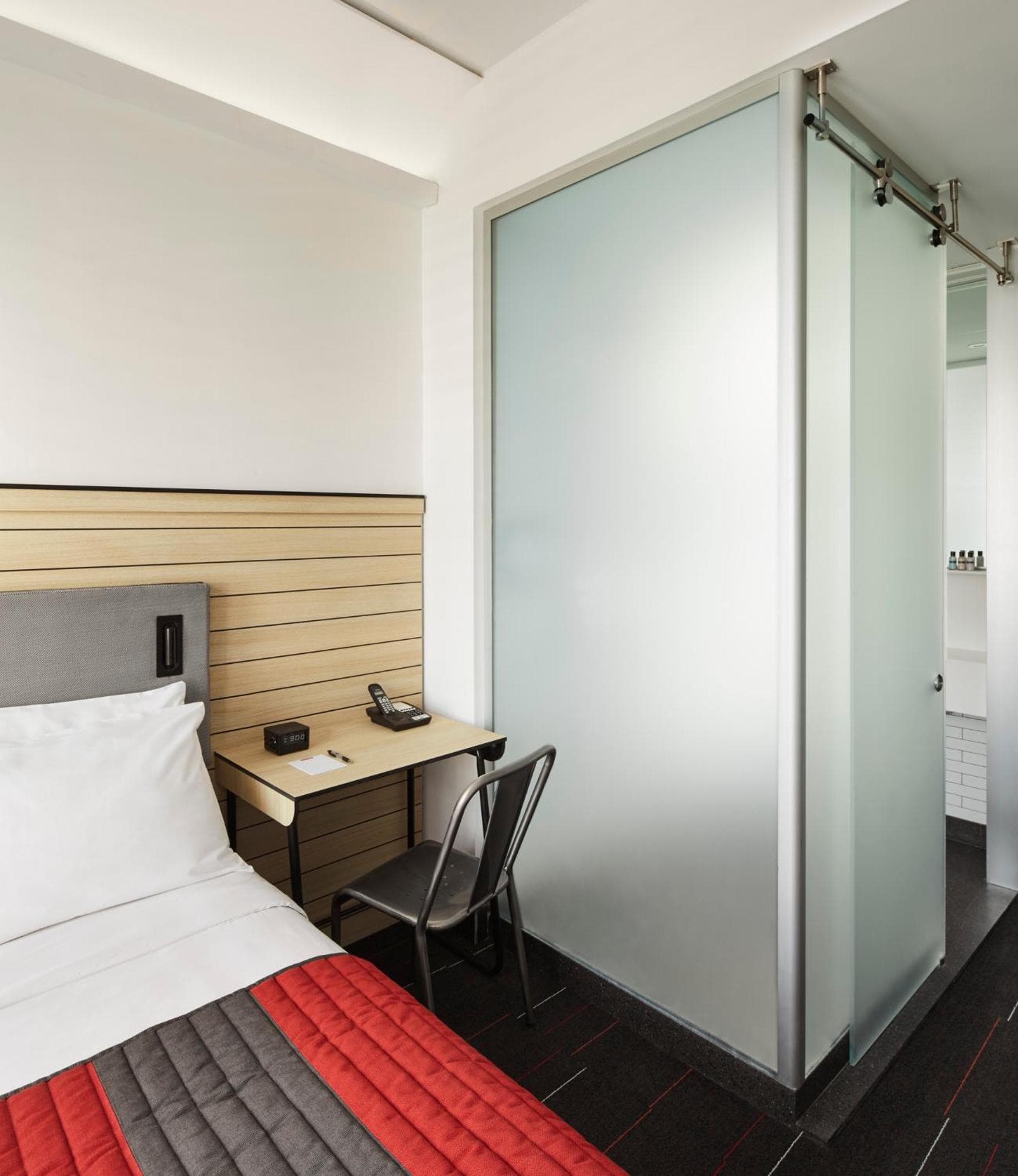 Pod Times Square interior in New York, NY — gallery photo 2