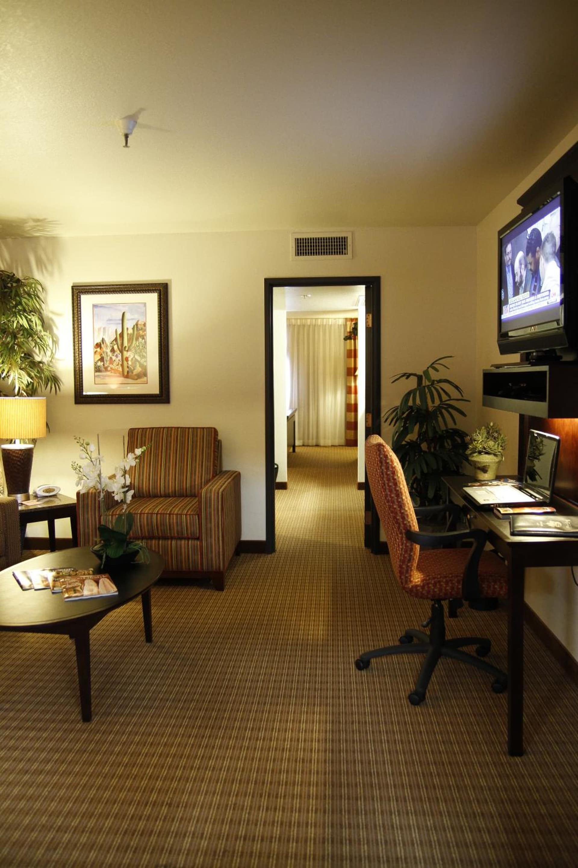 Ramada by Wyndham Viscount Suites Tucson East gallery photo in Tucson, AZ — image 35