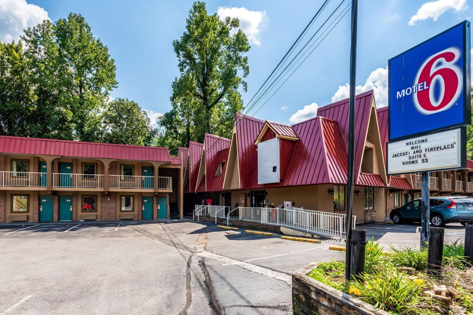 Motel 6-Gatlinburg, TN - Smoky Mountains featured exterior or lobby in Gatlinburg, TN — similar hotel