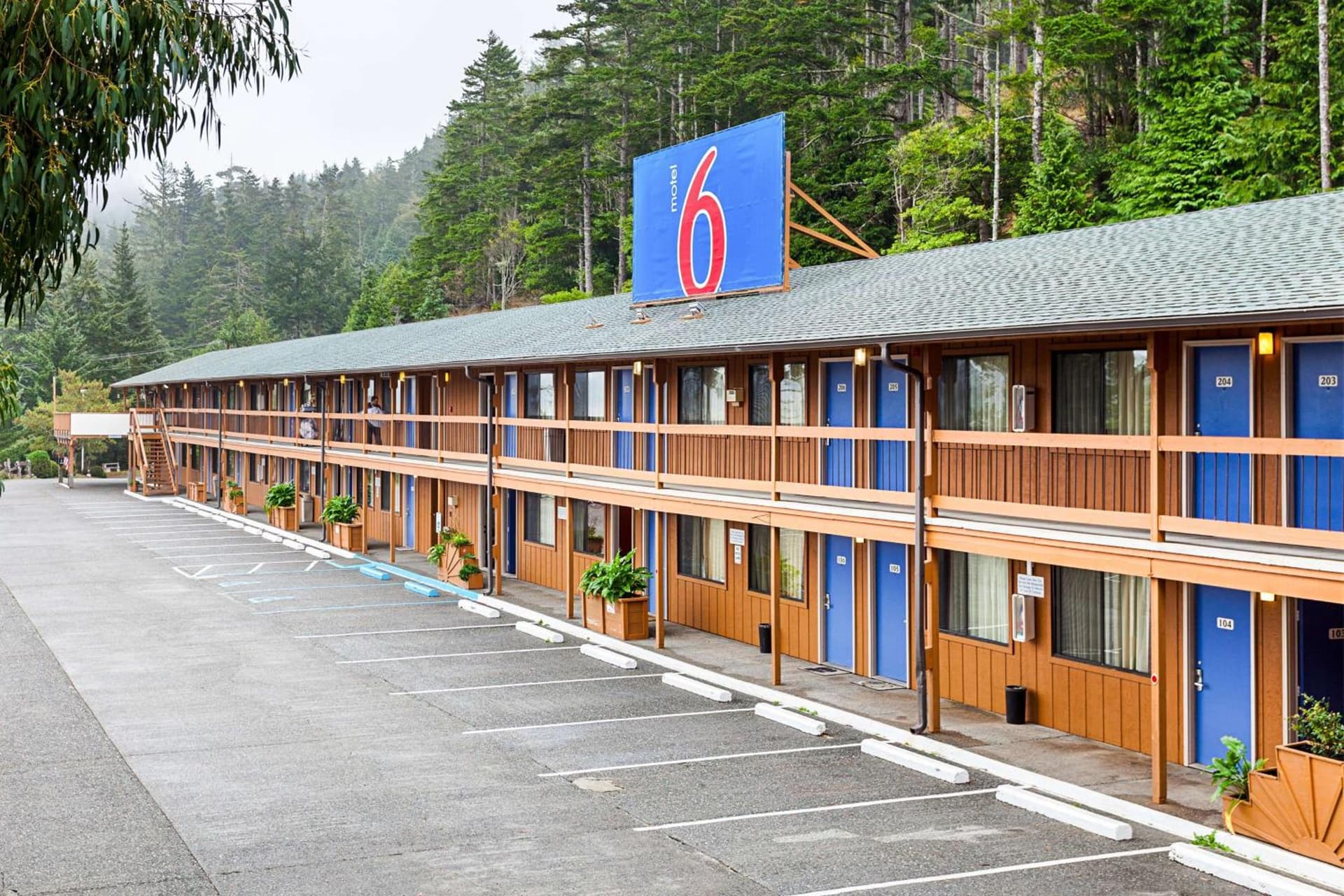 Motel 6 Gold Beach featured exterior or lobby in Gold Beach, OR — similar hotel