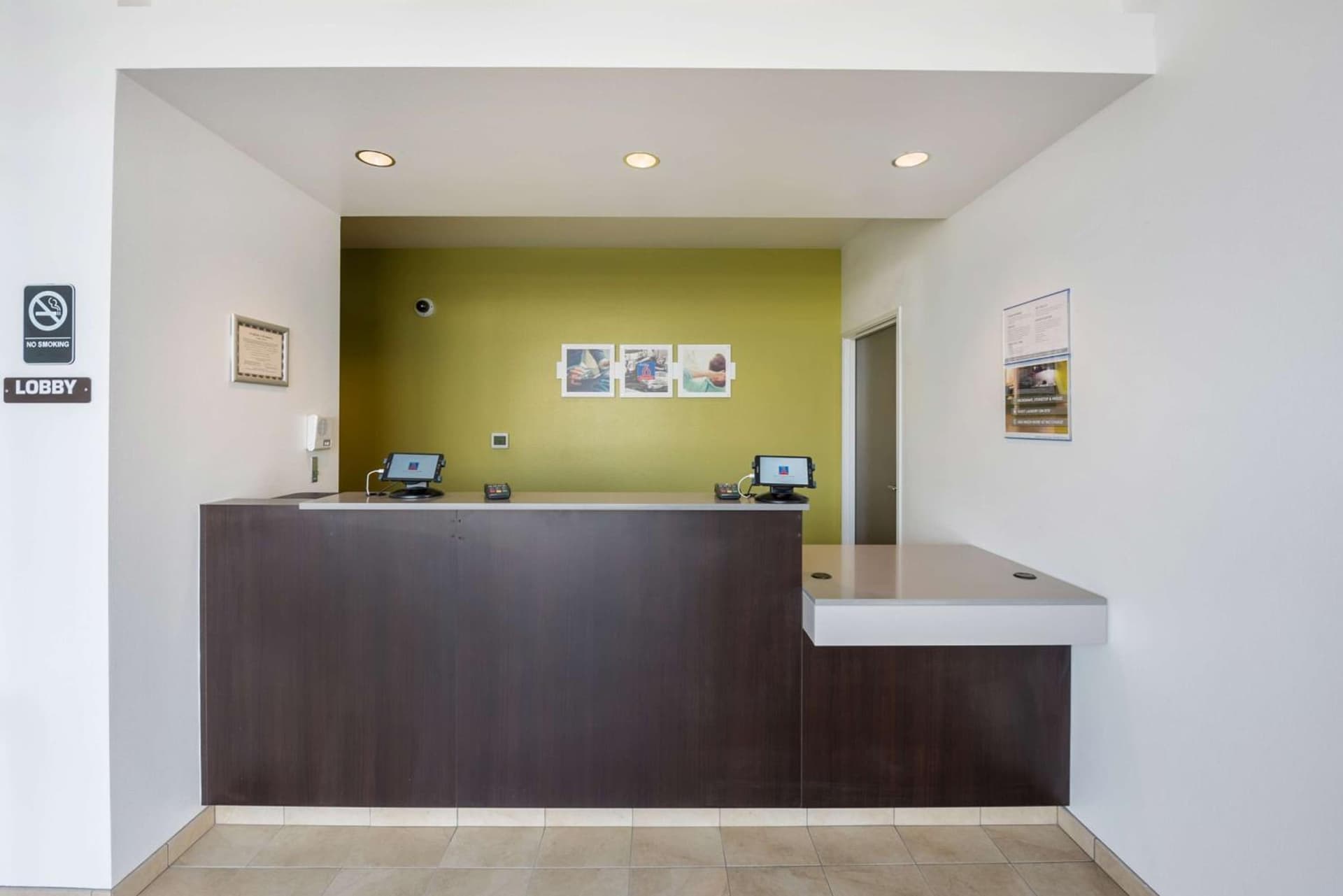 Studio 6-Mccarran, NV - Sparks - Tahoe - Reno Industrial Center gallery photo in Clark, NV — image 33
