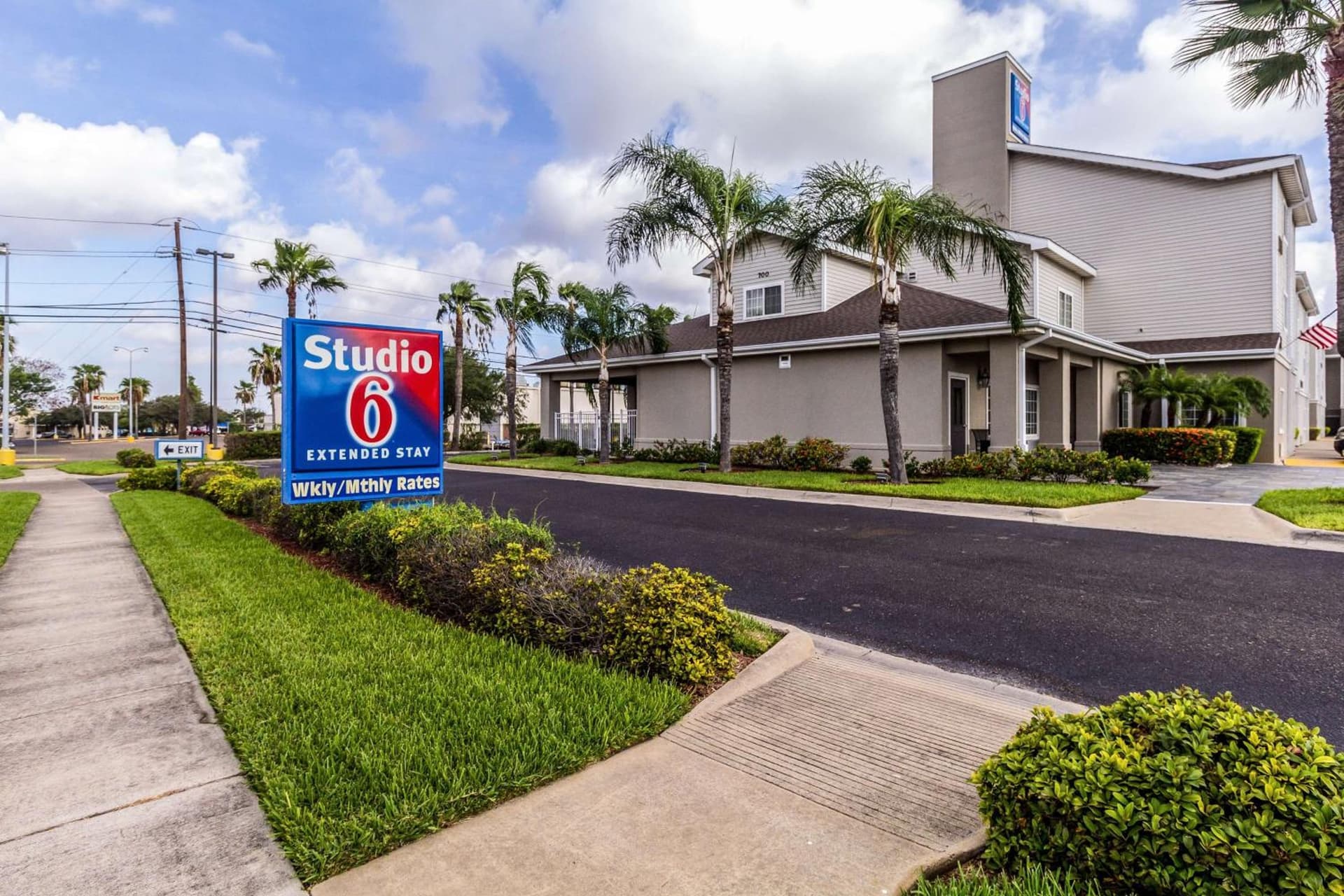 Studio 6-Mcallen, TX exterior or lobby in McAllen, TX — main listing photo