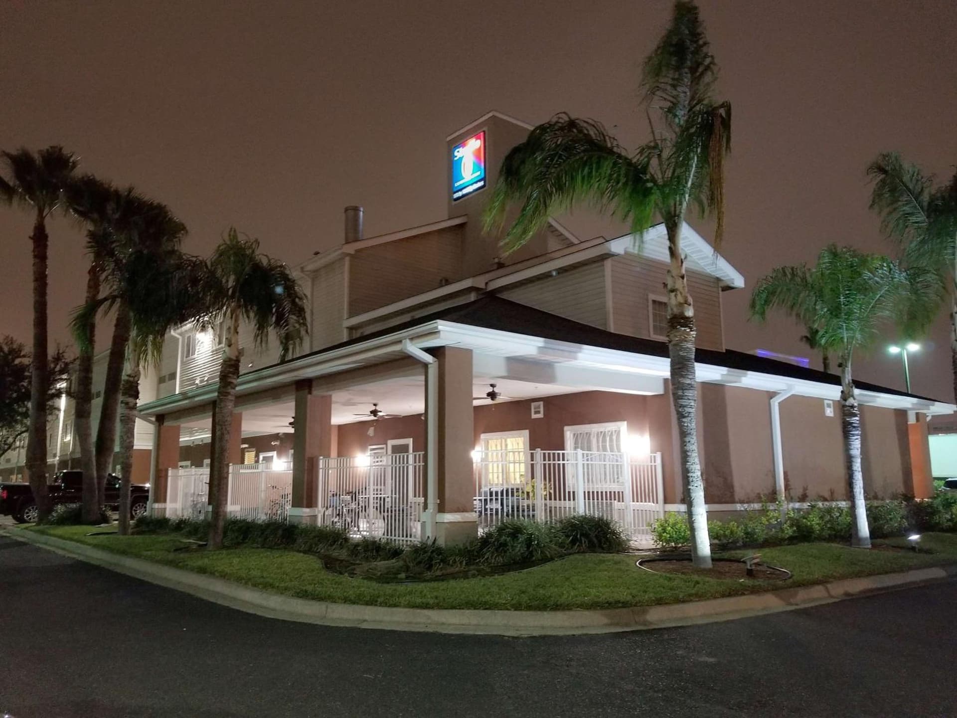 Studio 6-Mcallen, TX property views in McAllen, TX — gallery photo 3