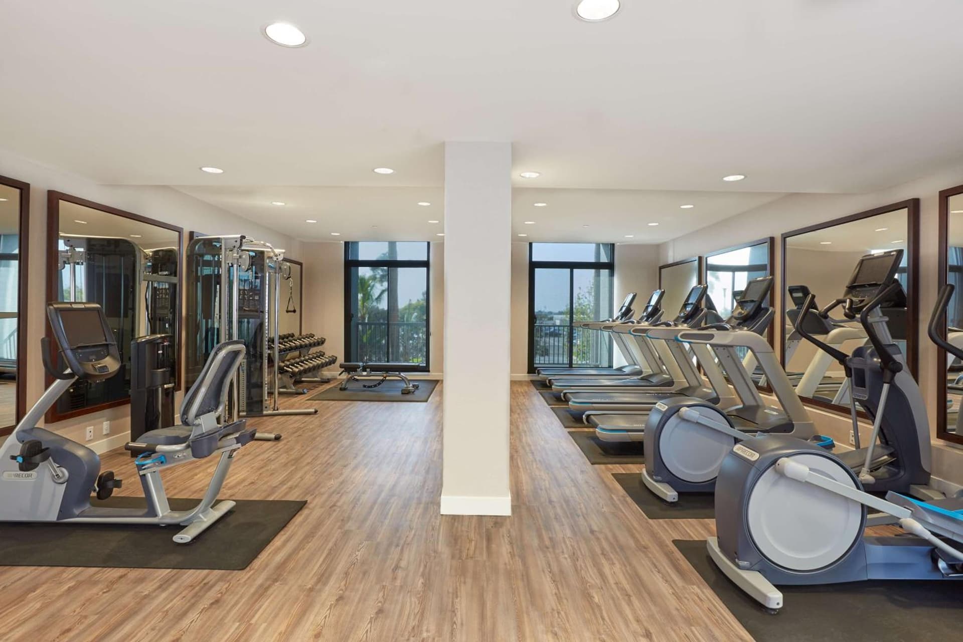 Hyatt Regency Newport Beach West gallery photo in Newport Beach, CA — image 22
